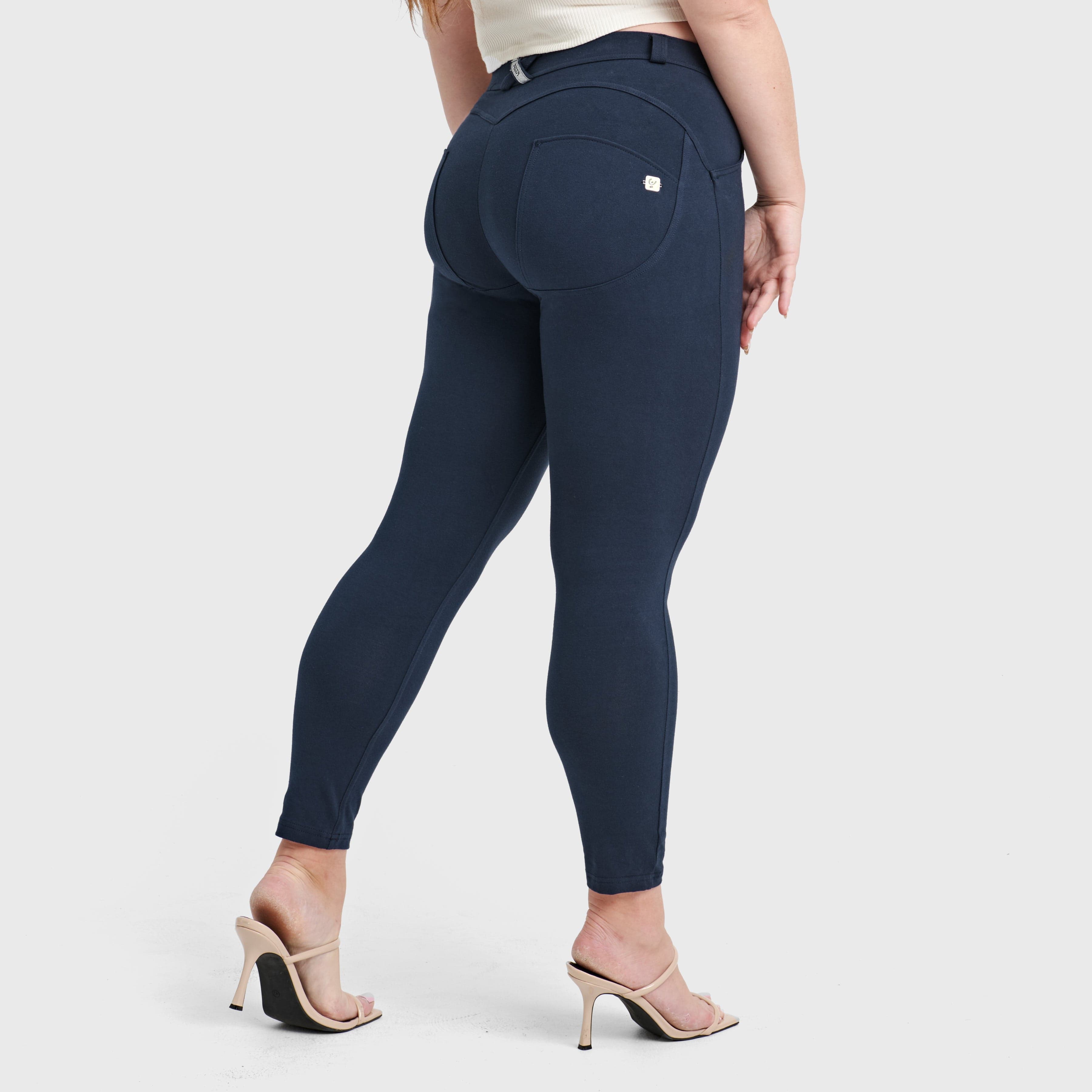 WR.UP® Curvy Fashion - High Waisted - 7/8 Length - Navy Blue 1