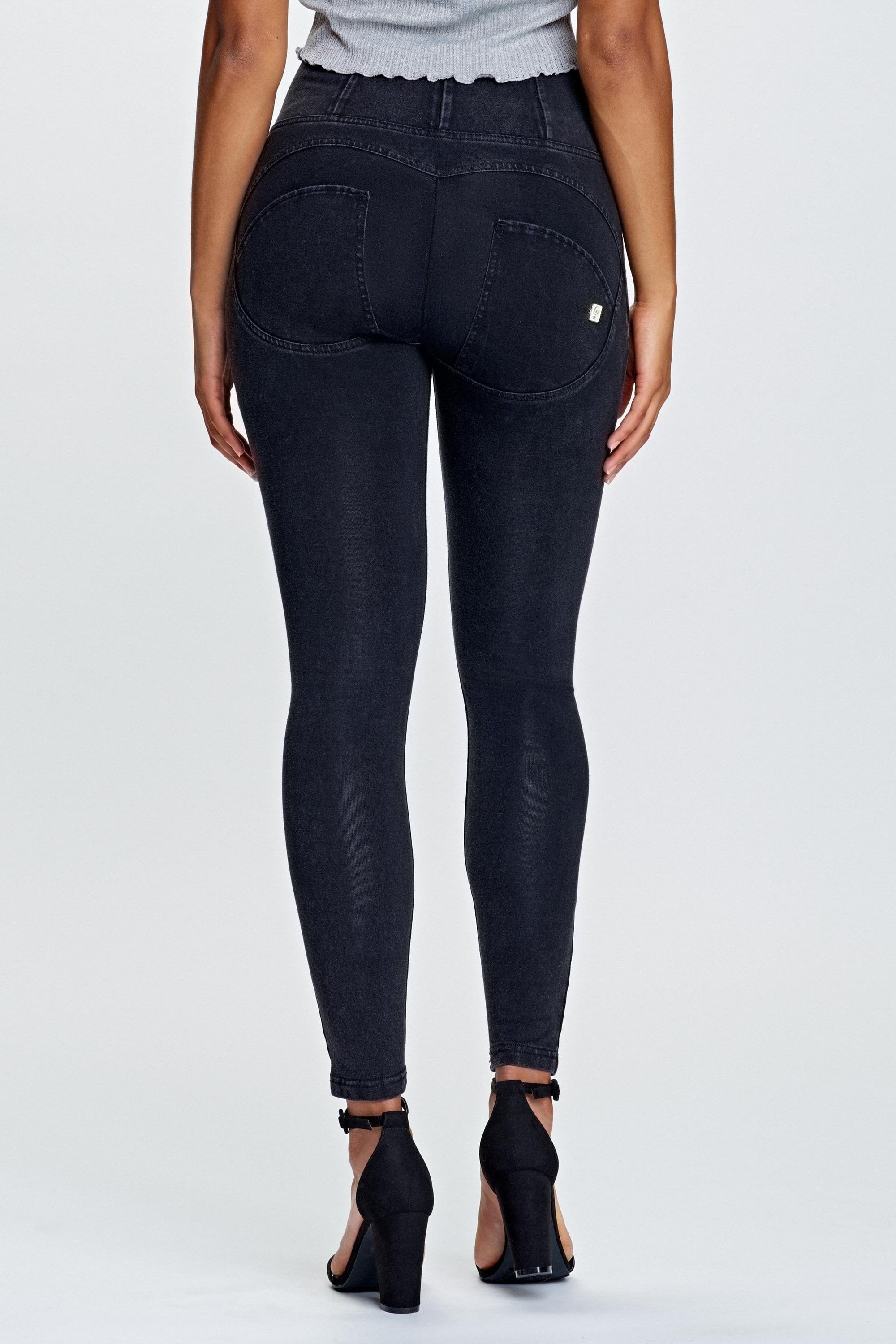 WR.UP® Denim - High Waisted - 7/8 Length - Black + Black Stitching 4