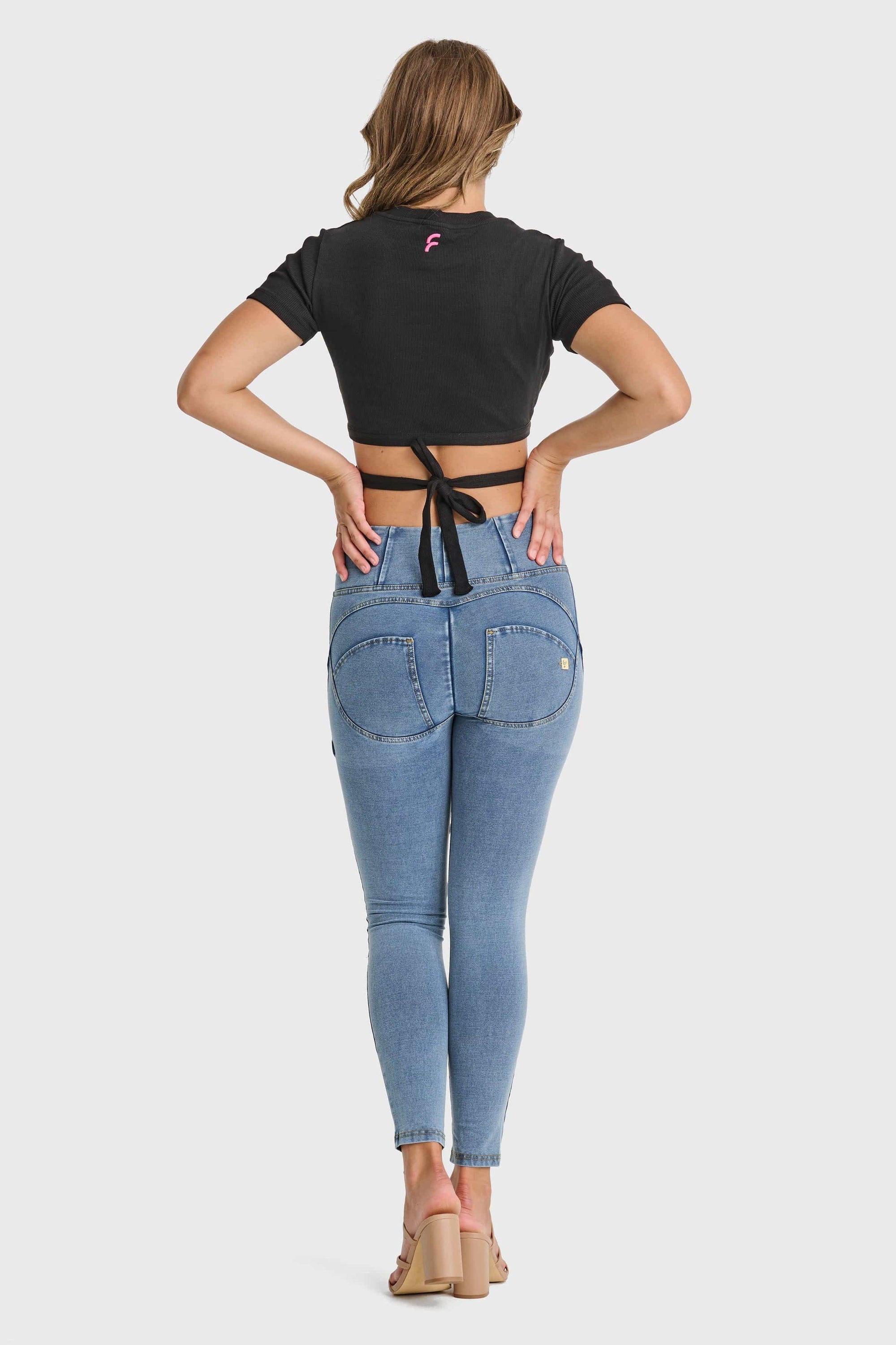 Cropped Wrap Around T Shirt - Black 2