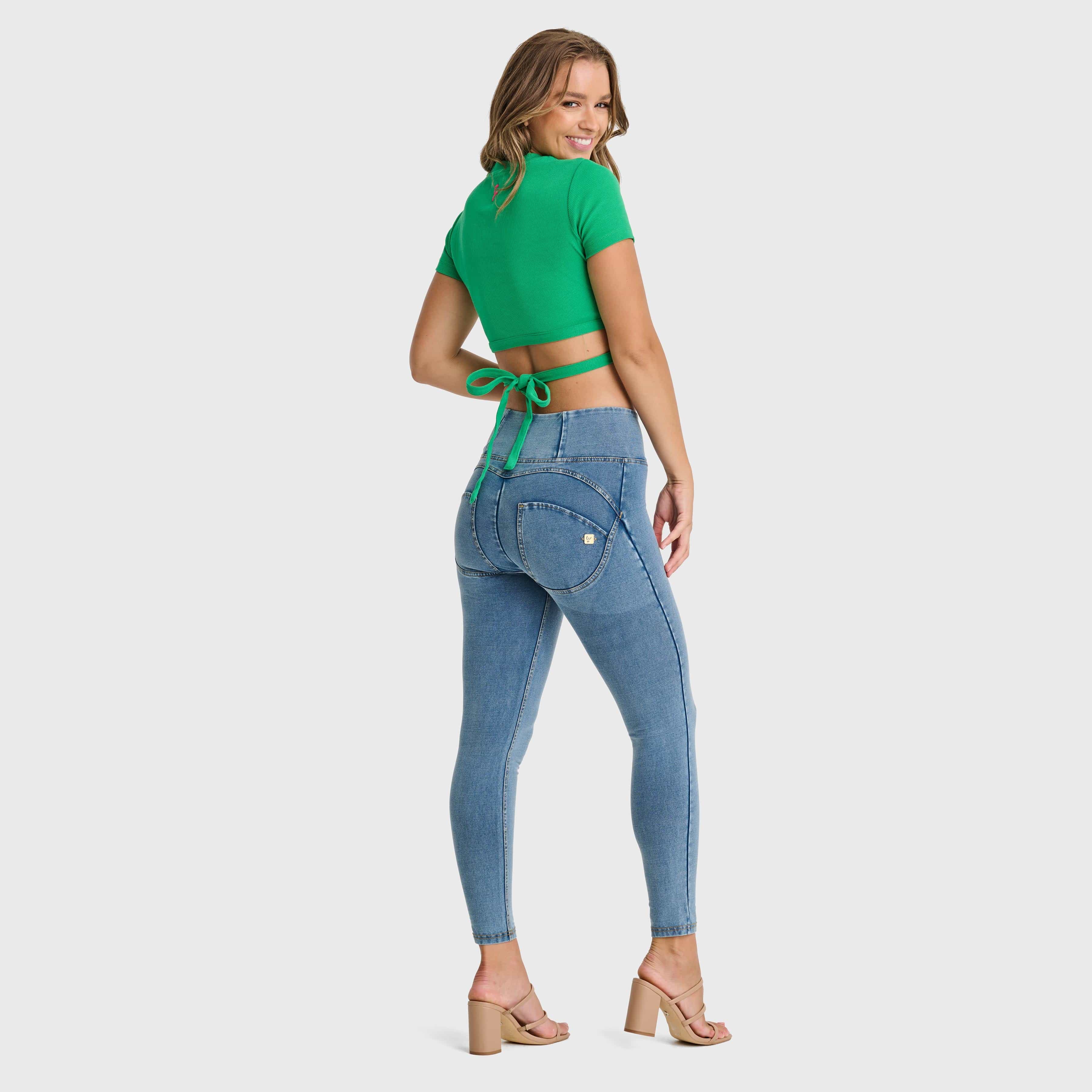 Cropped Wrap Around T Shirt - Green 3