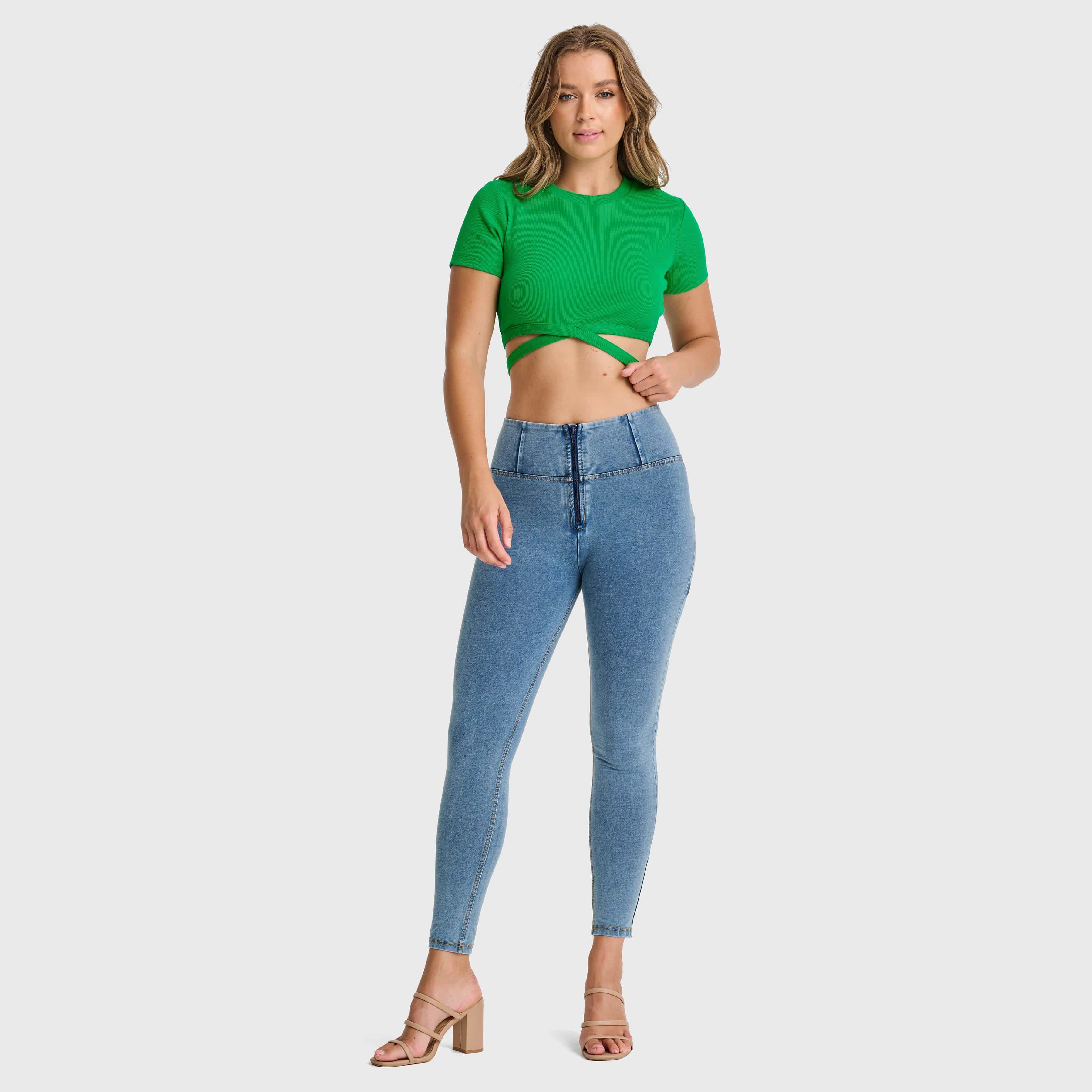 Cropped Wrap Around T Shirt - Green 2