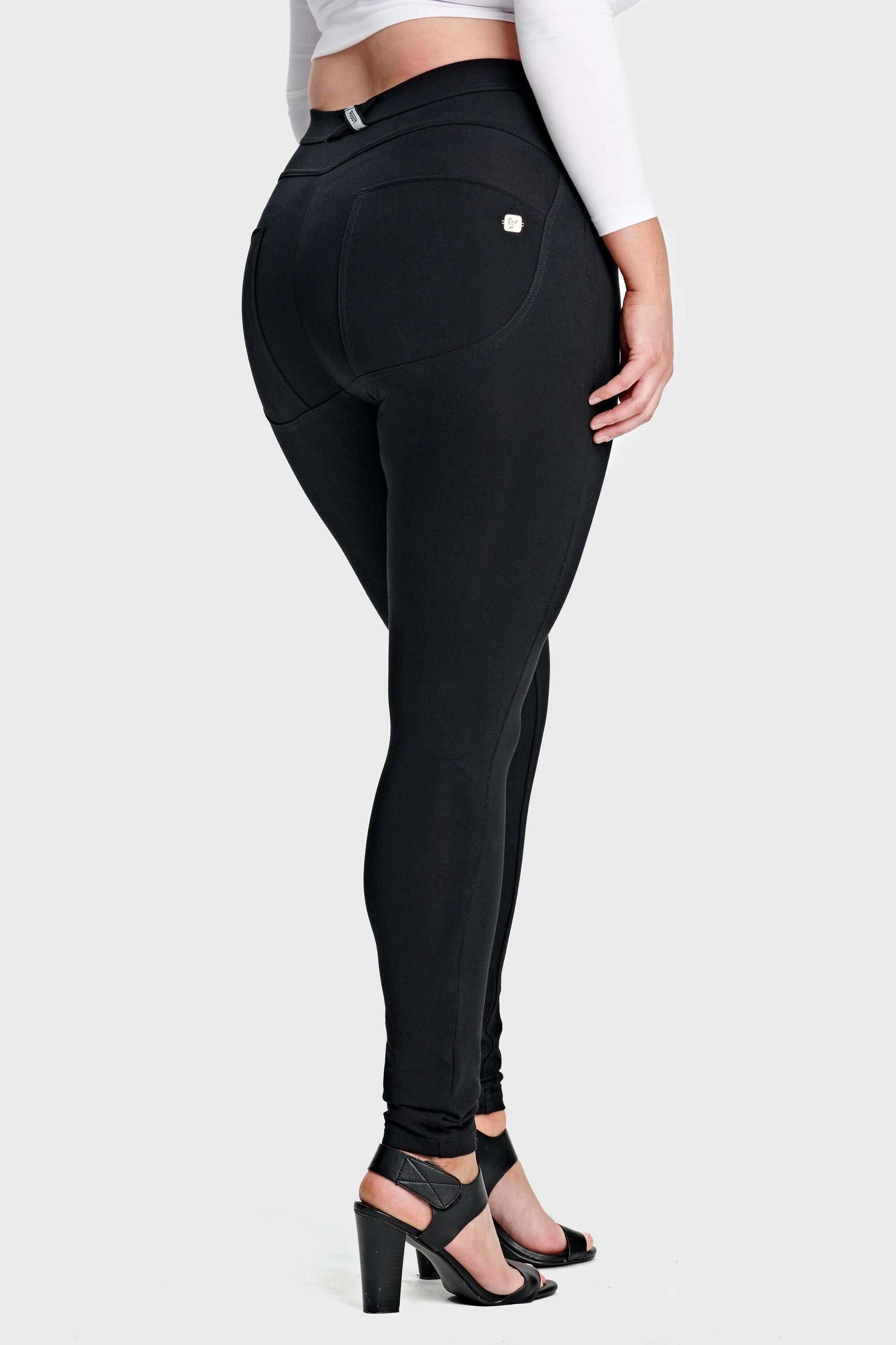 WR.UP® Curvy Fashion - High Waisted - Full Length - Black 7