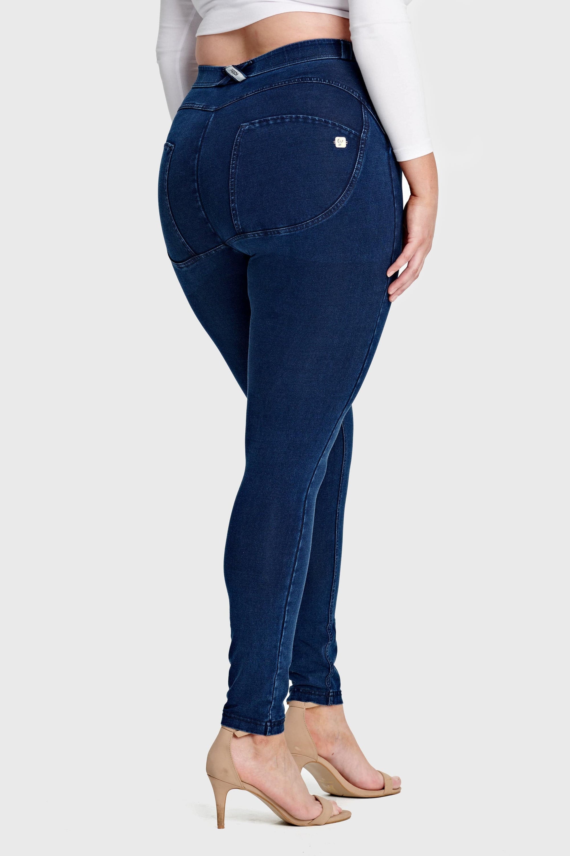 WR.UP® Curvy Denim - High Waisted - Full Length - Dark Blue + Blue Stitching 4