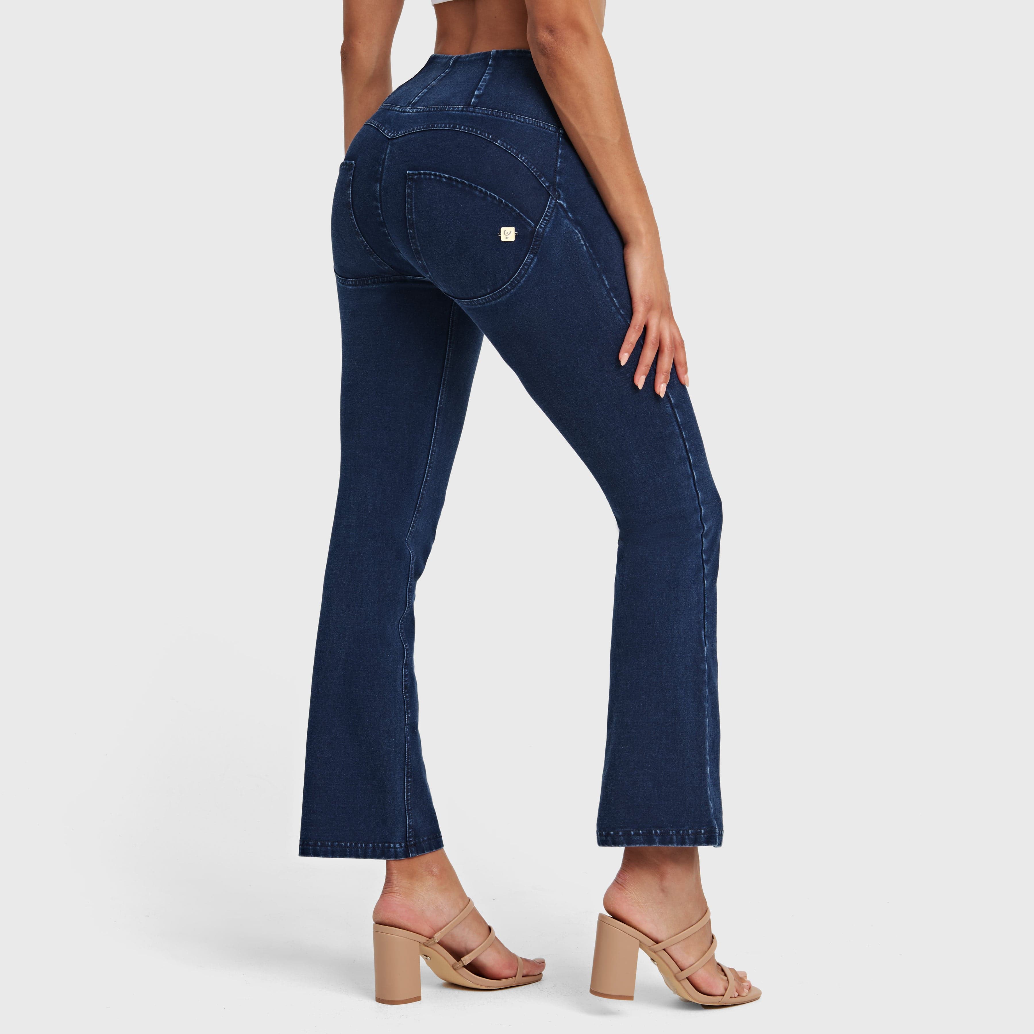 WR.UP® Denim - High Waisted - 7/8 Flare - Dark Blue + Blue Stitching 1