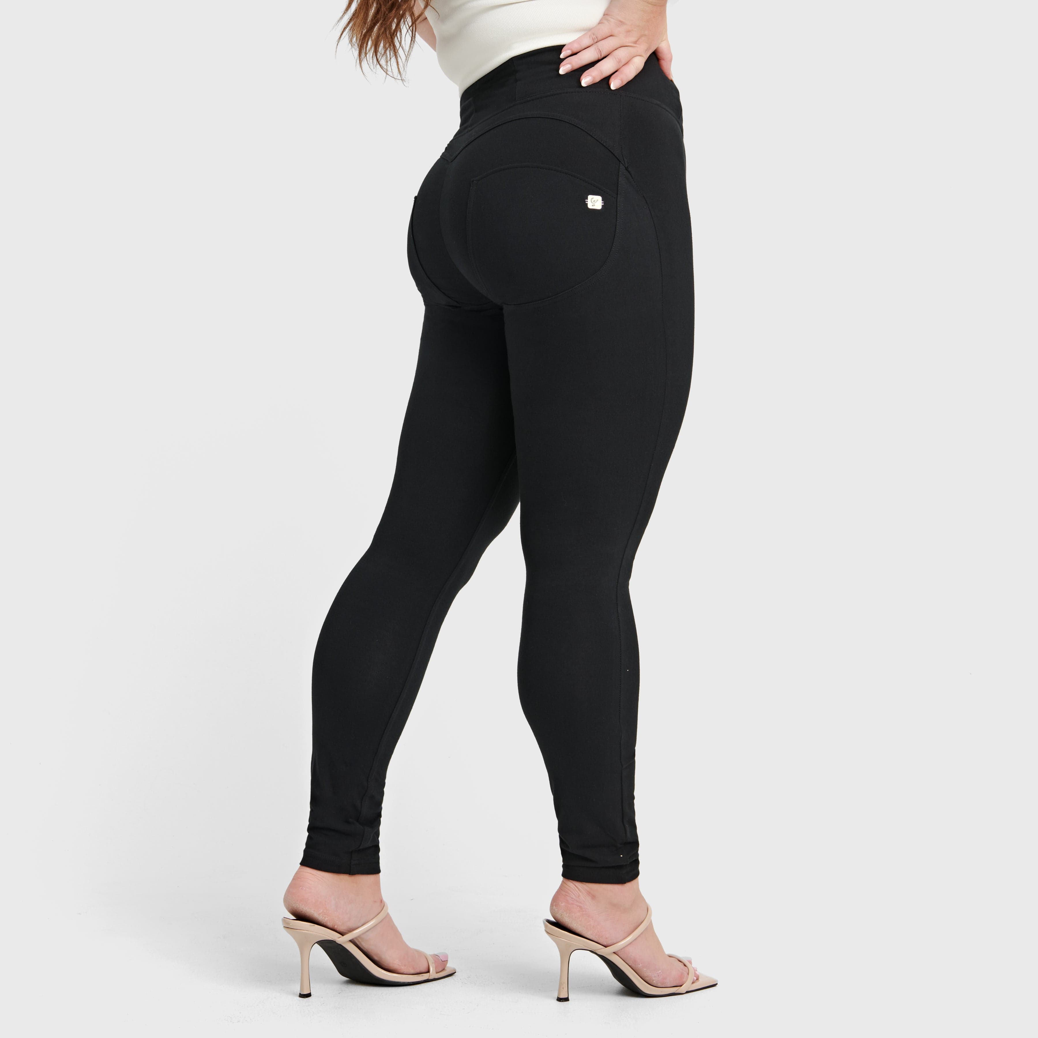 WR.UP® Curvy Fashion - Zip High Waisted - Full Length - Black 1