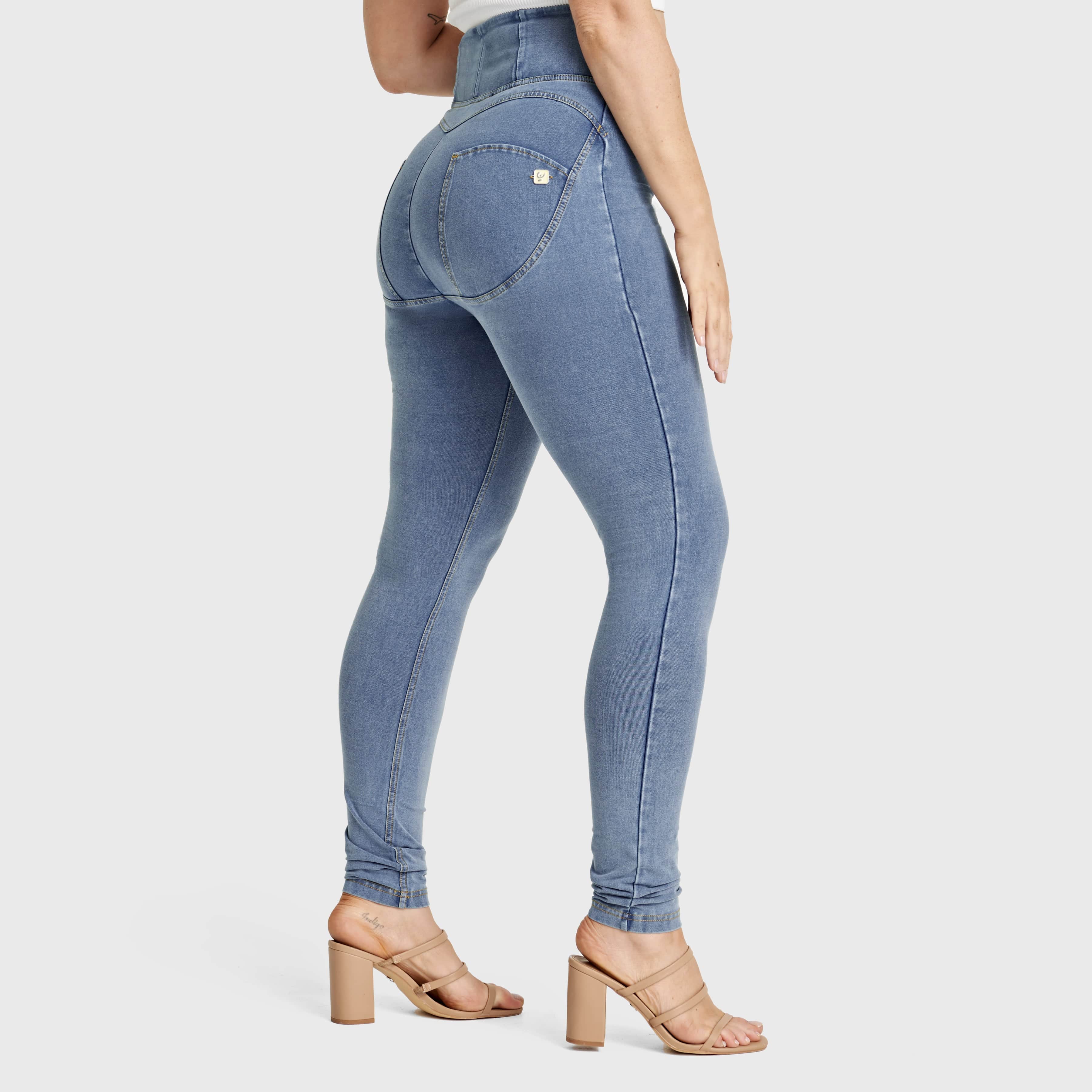 WR.UP® Curvy Denim - Zip High Waisted - Full Length - Light Blue + Yellow Stitching 1