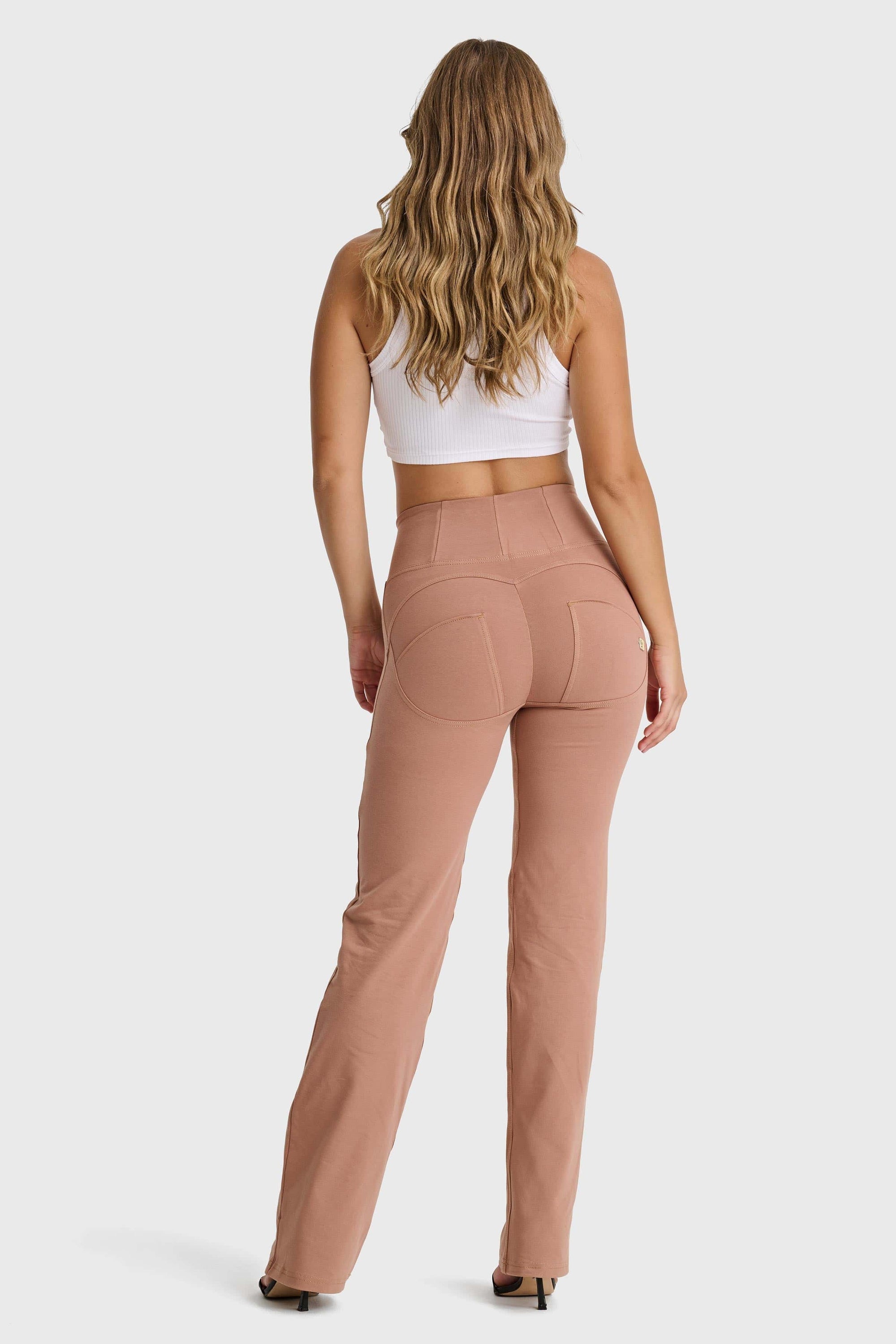 WR.UP® Fashion - High Waisted - Straight Flare - Mocha 3