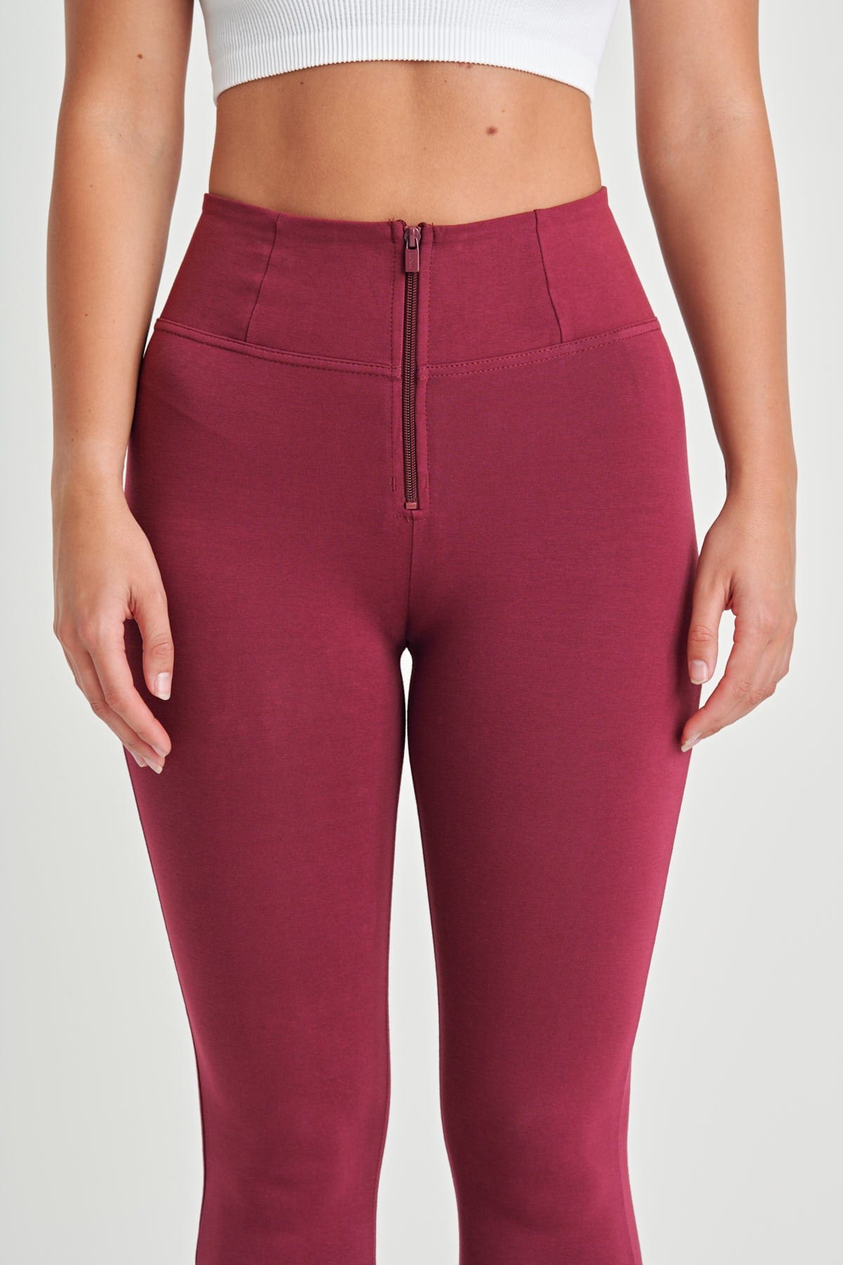 WR.UP® Fashion - High Waisted - Full Length - Burgundy 6
