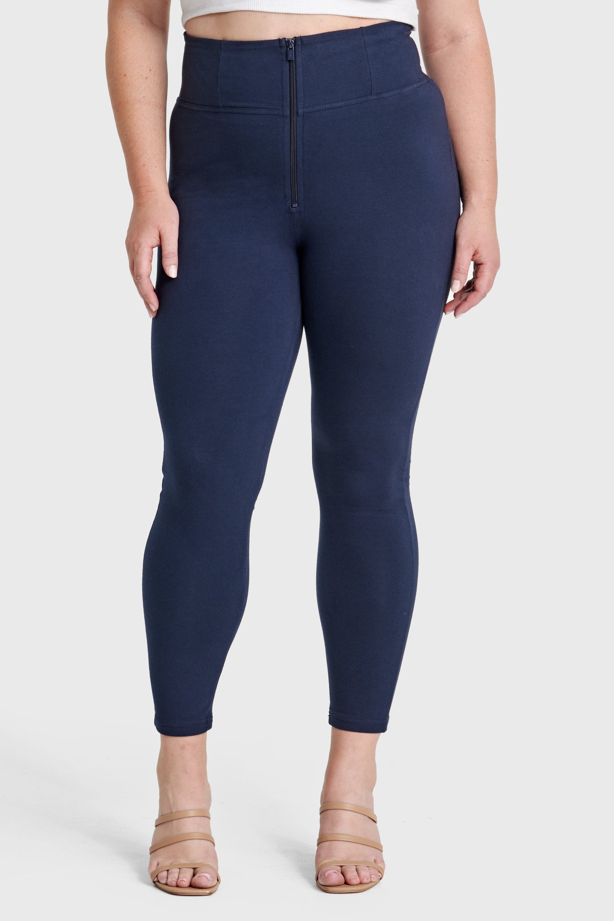 WR.UP® Curvy Fashion - Zip High Waisted - 7/8 Length - Navy Blue 9
