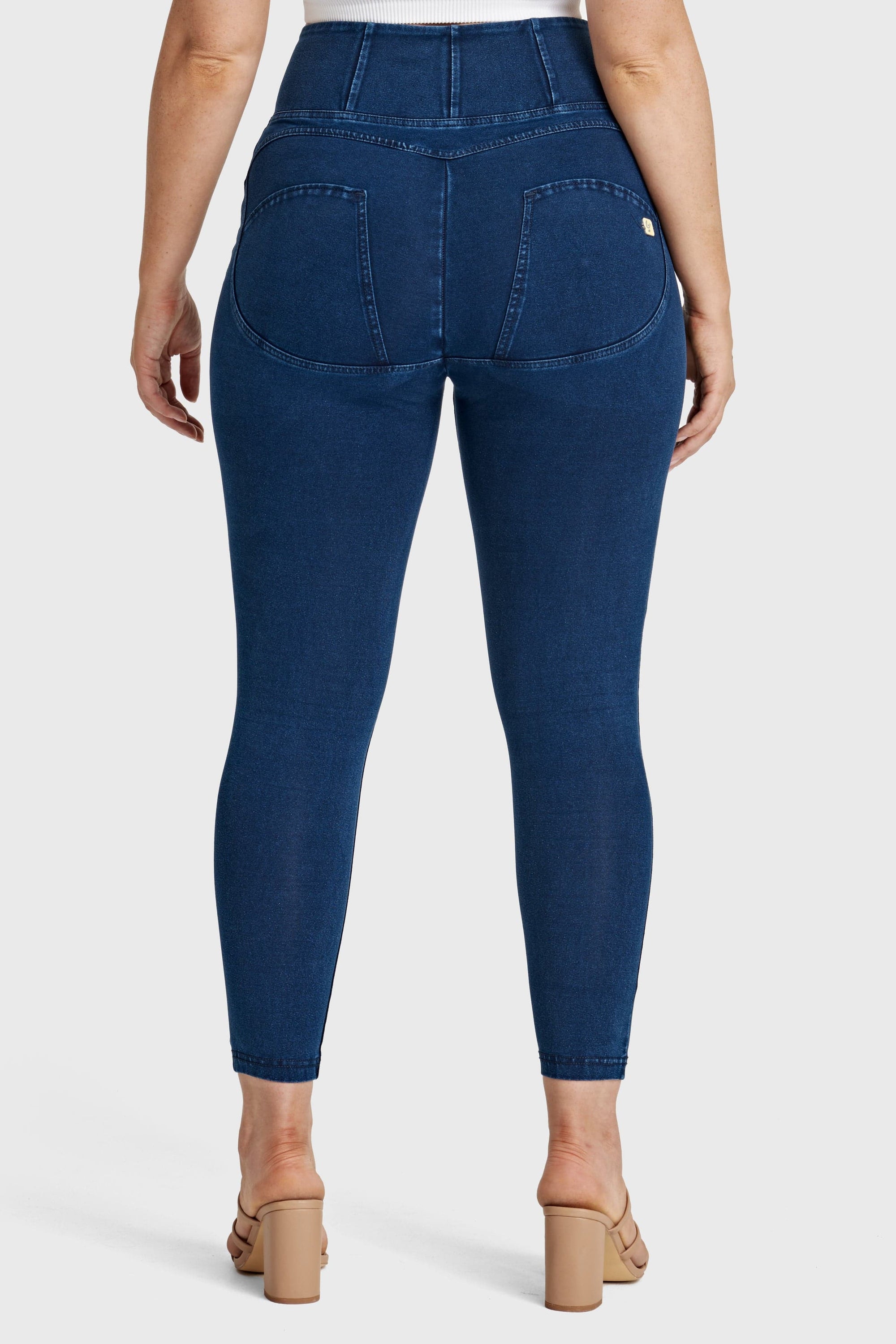WR.UP® Curvy Denim - Zip High Waisted - 7/8 Length - Dark Blue + Blue Stitching 8