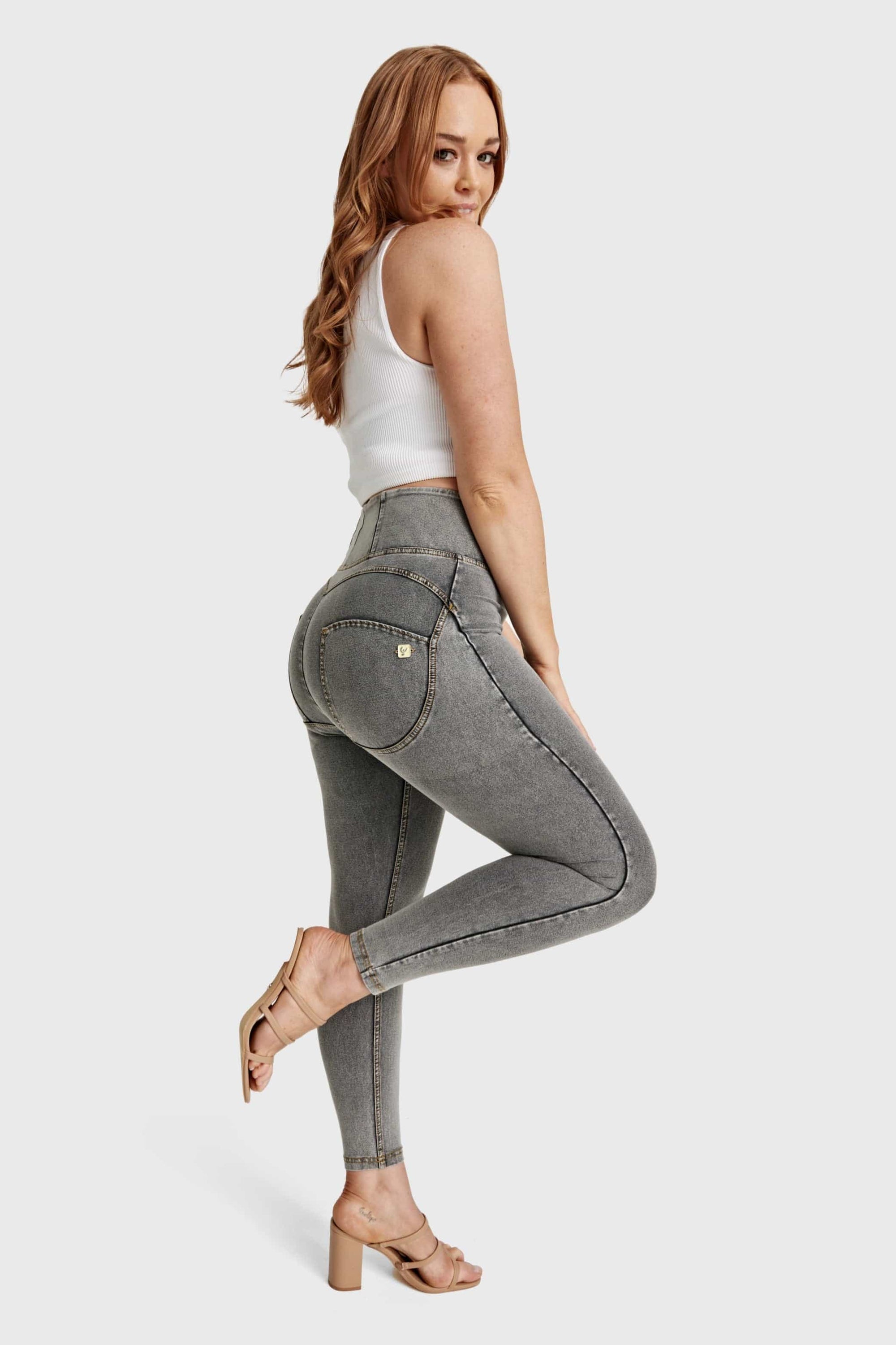 WR.UP® Curvy Denim - Zip High Waisted - 7/8 Length - Grey + Yellow Stitching 8