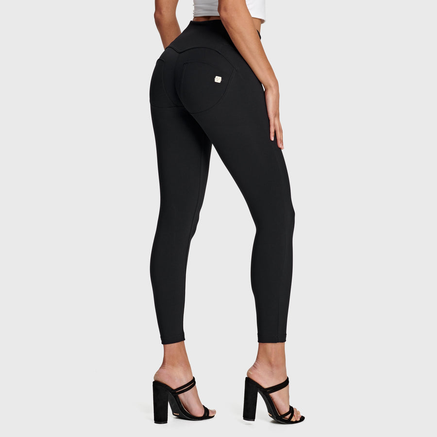 Size S | 8-Model is 173cm