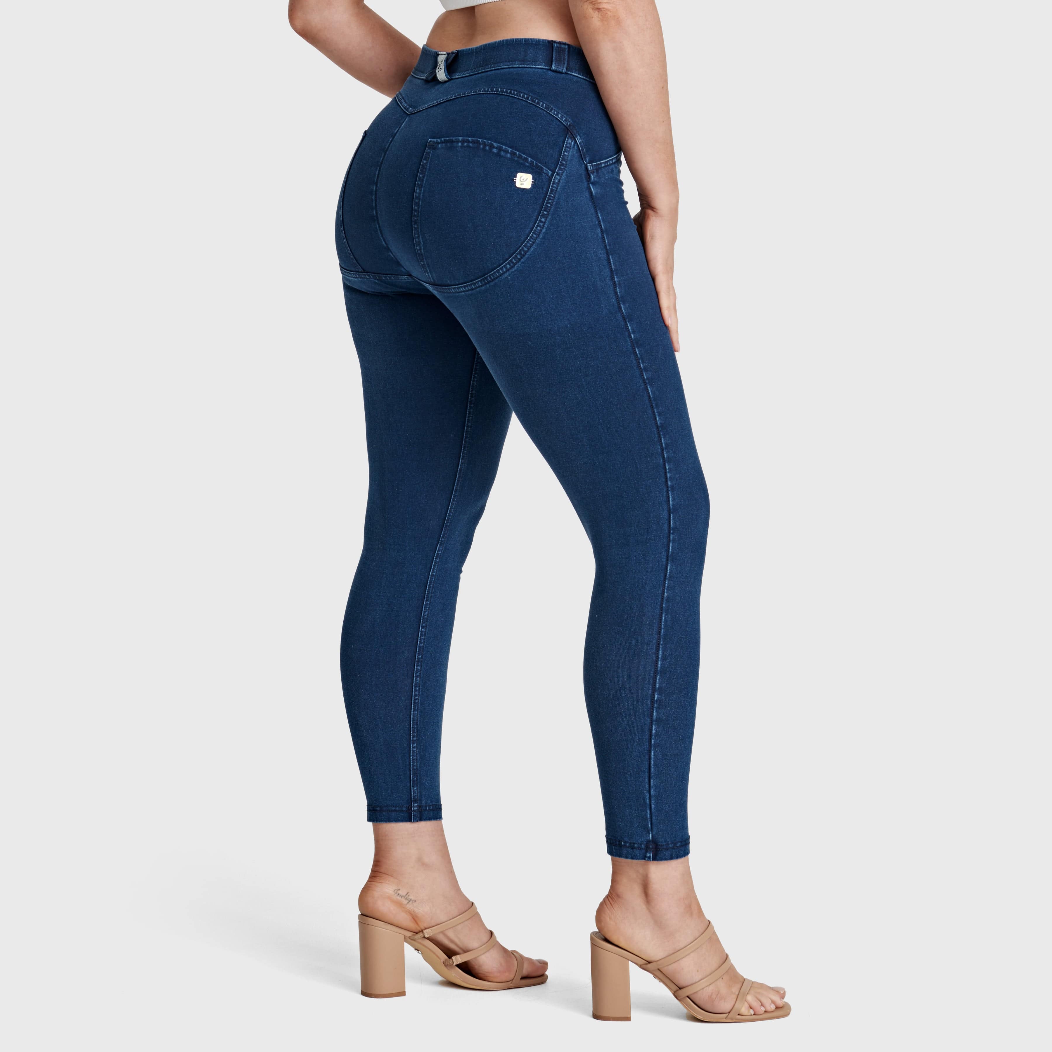 WR.UP® Curvy Denim - High Waisted - 7/8 Length - Blue + Blue Stitching 1