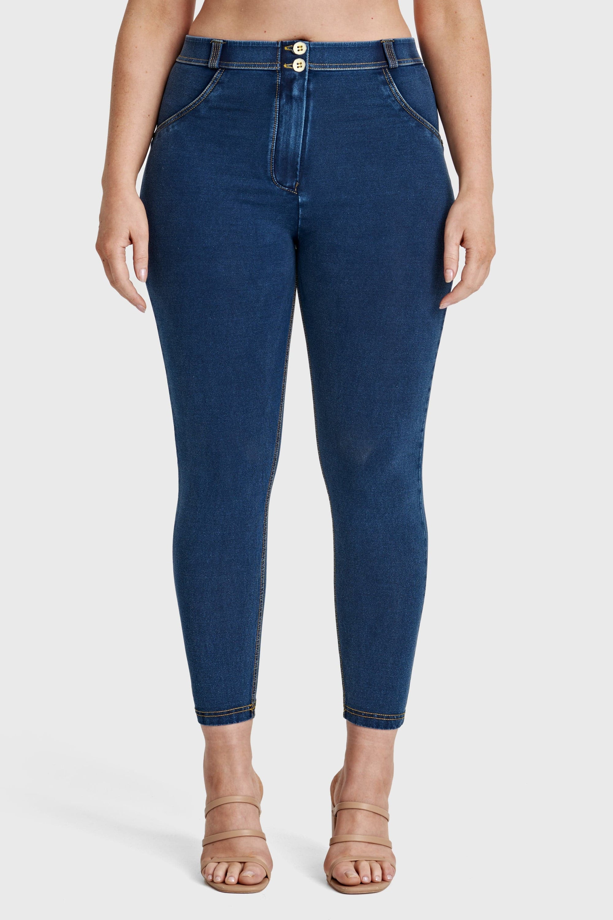 WR.UP® Curvy Denim - High Waisted - 7/8 Length - Dark Blue + Yellow Stitching 9