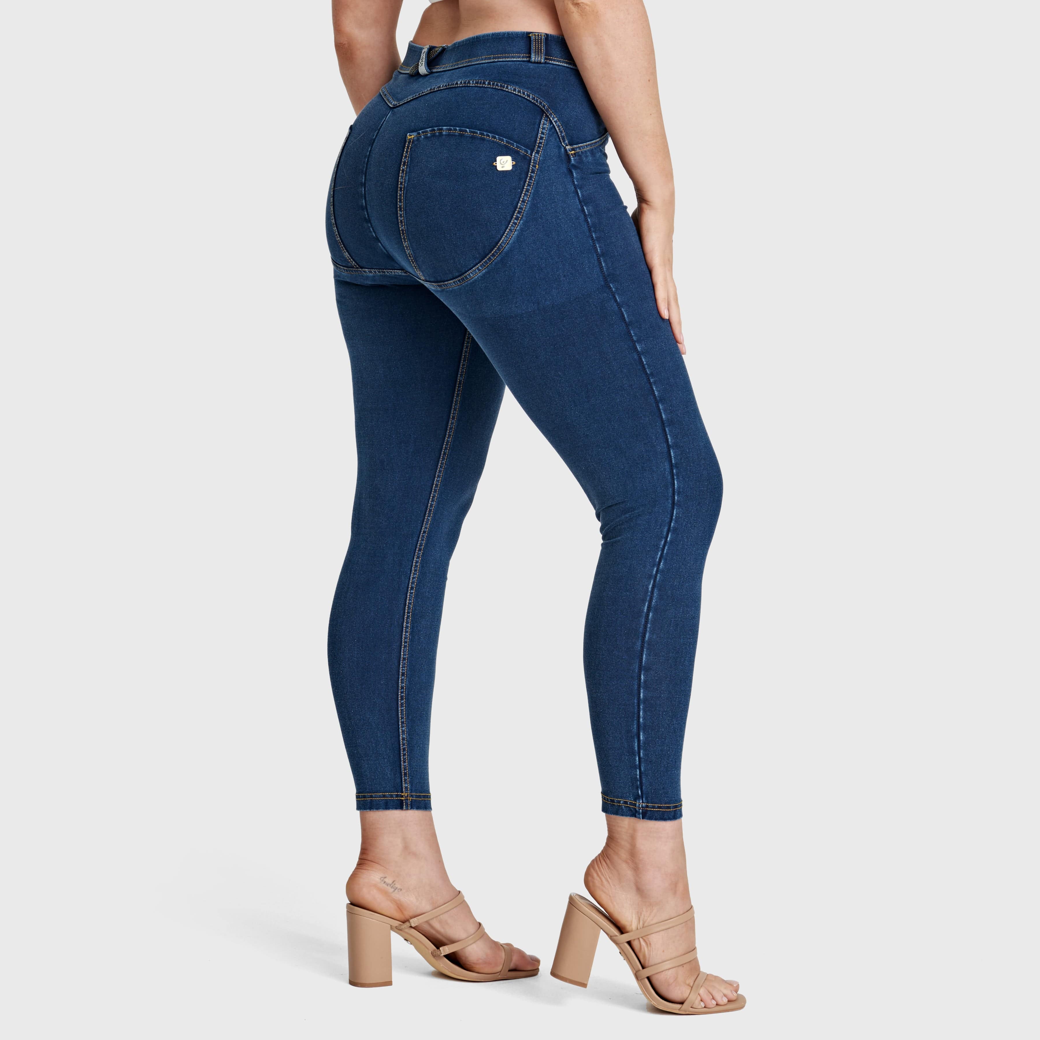 WR.UP® Curvy Denim - High Waisted - 7/8 Length - Dark Blue + Yellow Stitching 1