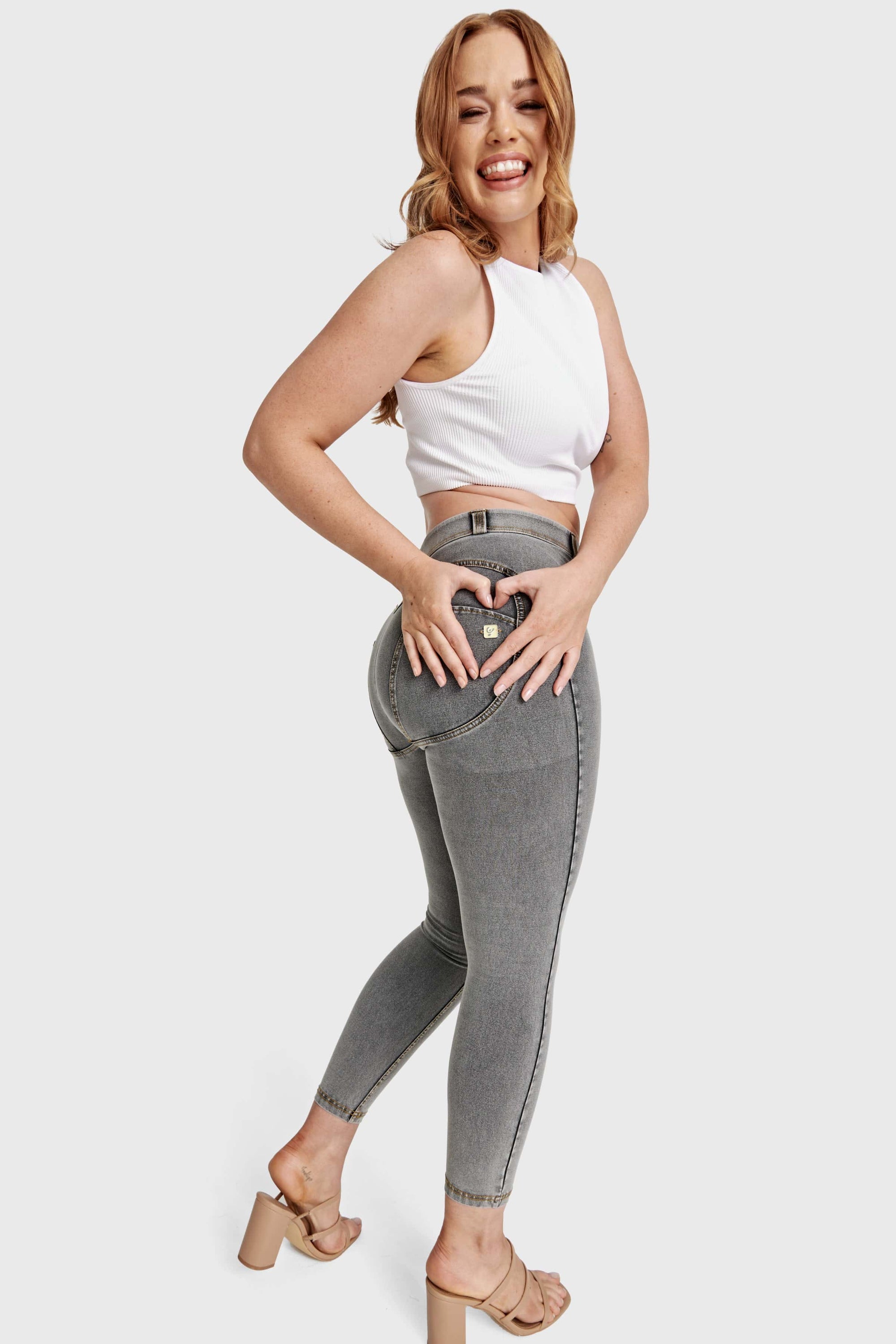 WR.UP® Curvy Denim - High Waisted - 7/8 Length - Grey + Yellow Stitching 4