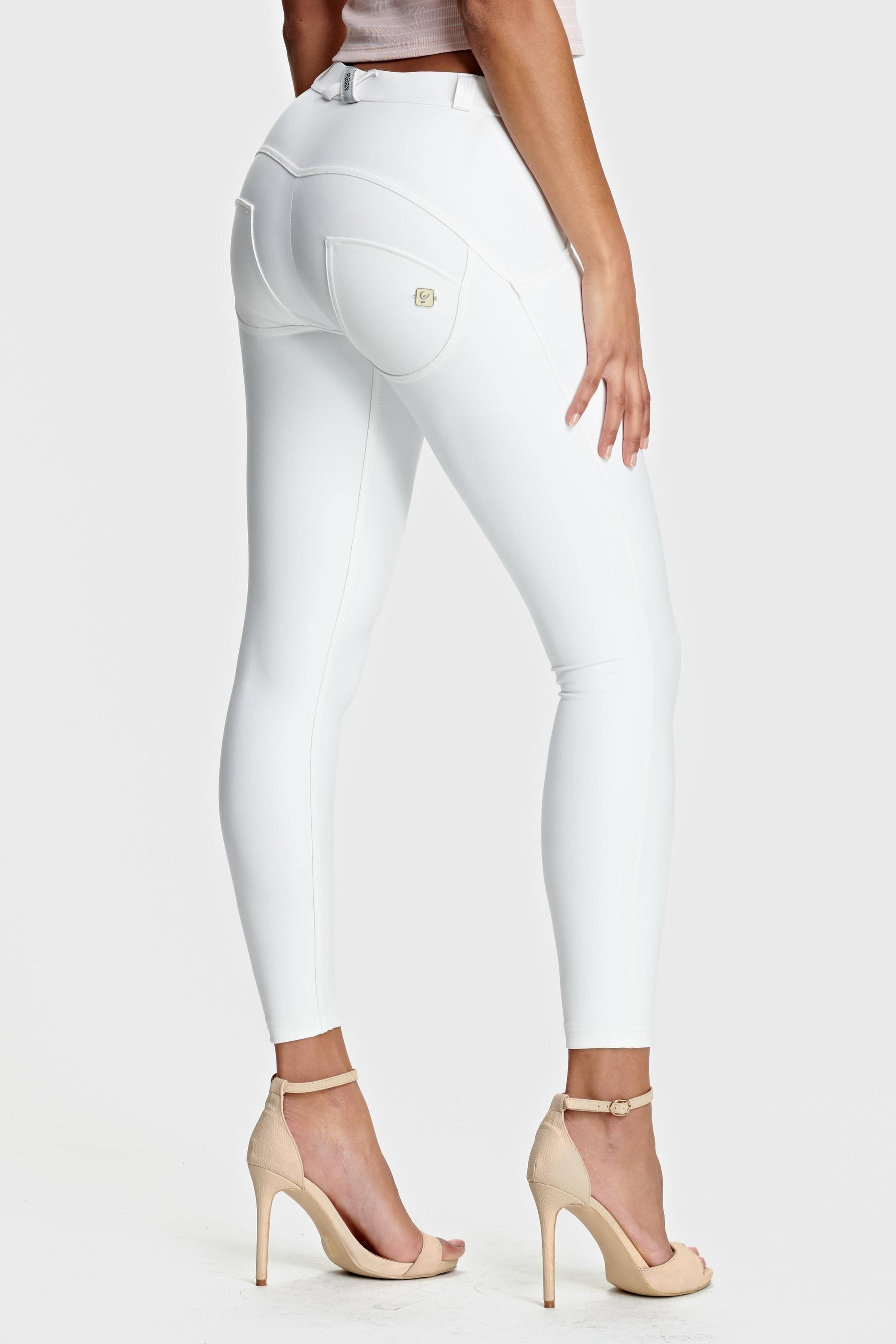 WR.UP® Faux Leather - Mid Rise - 7/8 Length - White 1