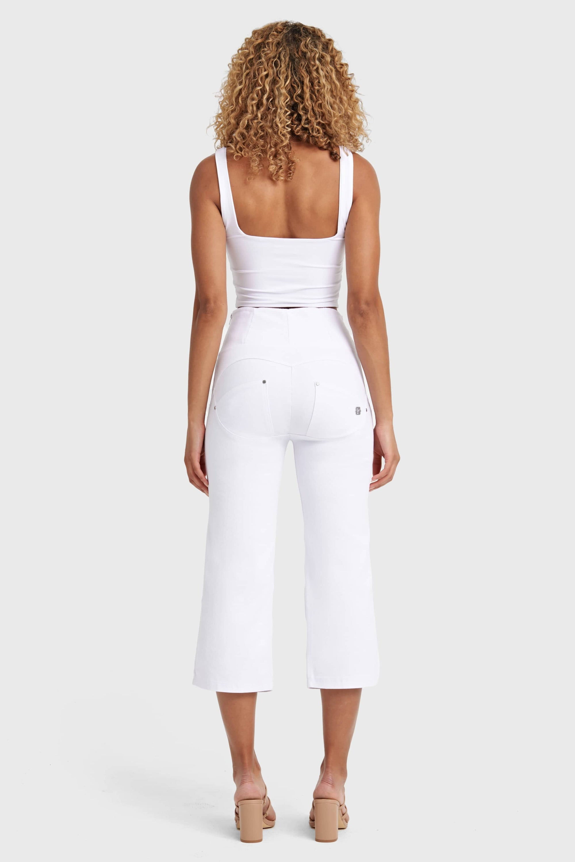 WR.UP® Snug Jeans - High Waisted - Cropped - White 6