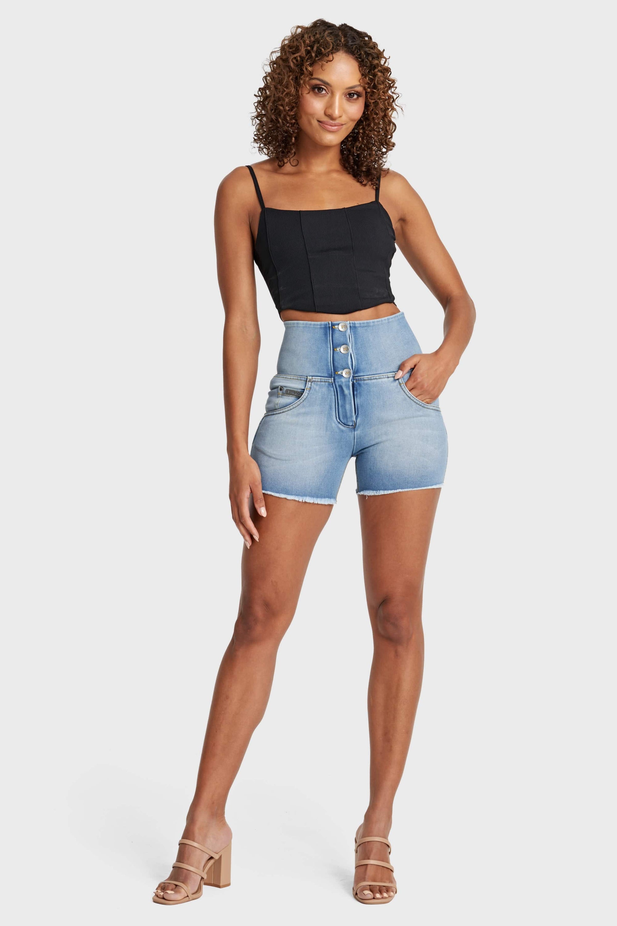 WR.UP® Snug Jeans - High Waisted - Shorts - Light Blue + Yellow Stitching 5