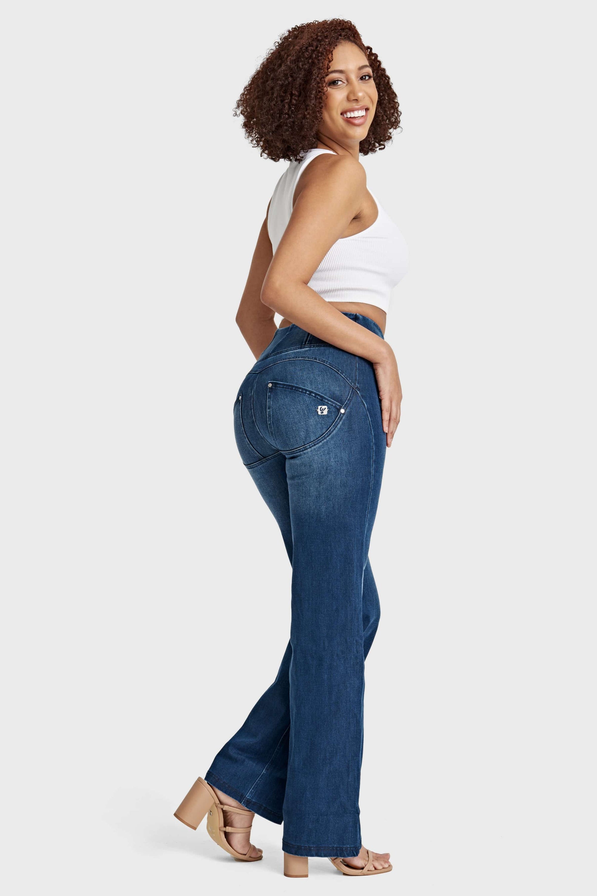 WR.UP® Snug Jeans - High Waisted - Flare - Dark Blue + Blue Stitching 6