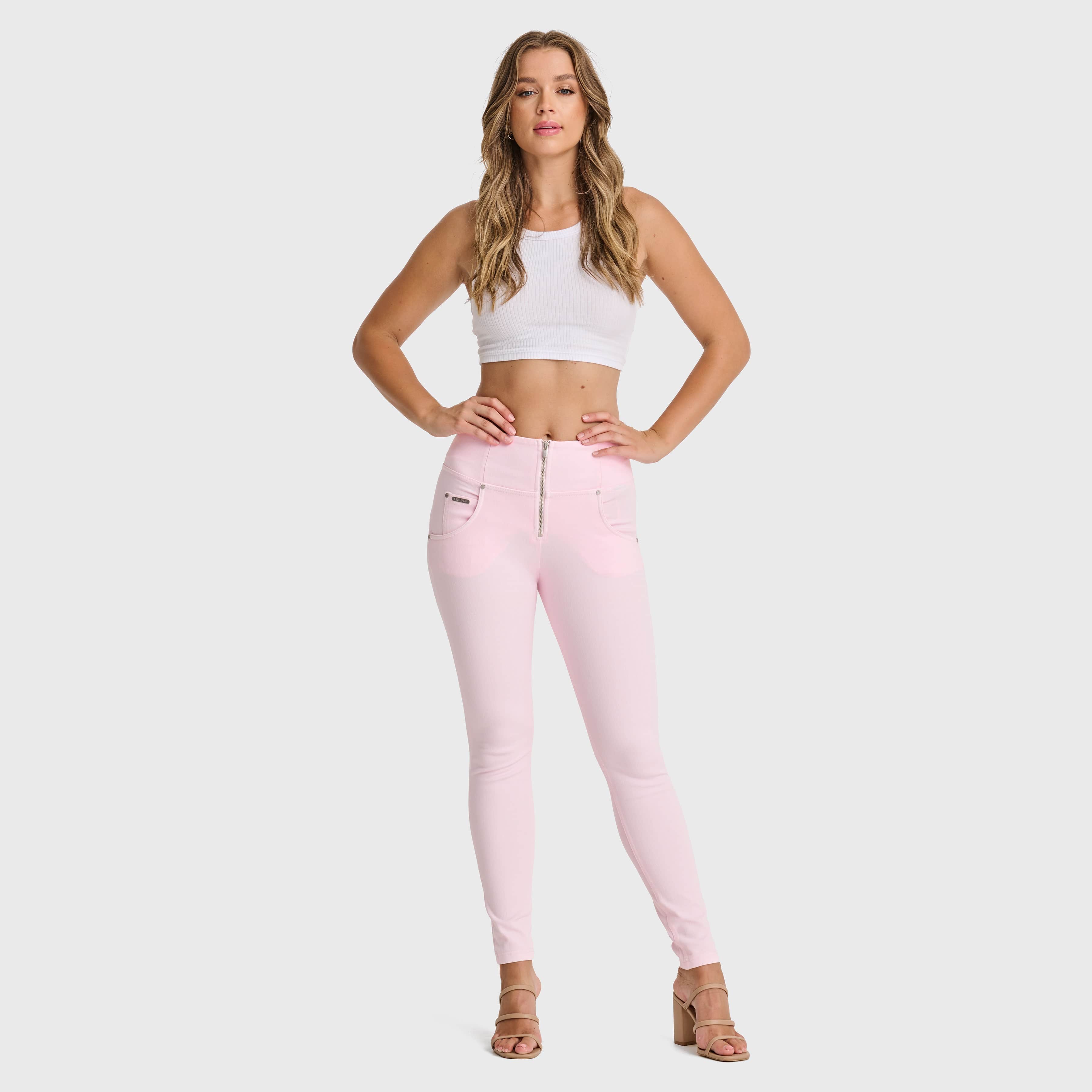 WR.UP® Snug Jeans - High Waisted - 7/8 Length - Baby Pink 3