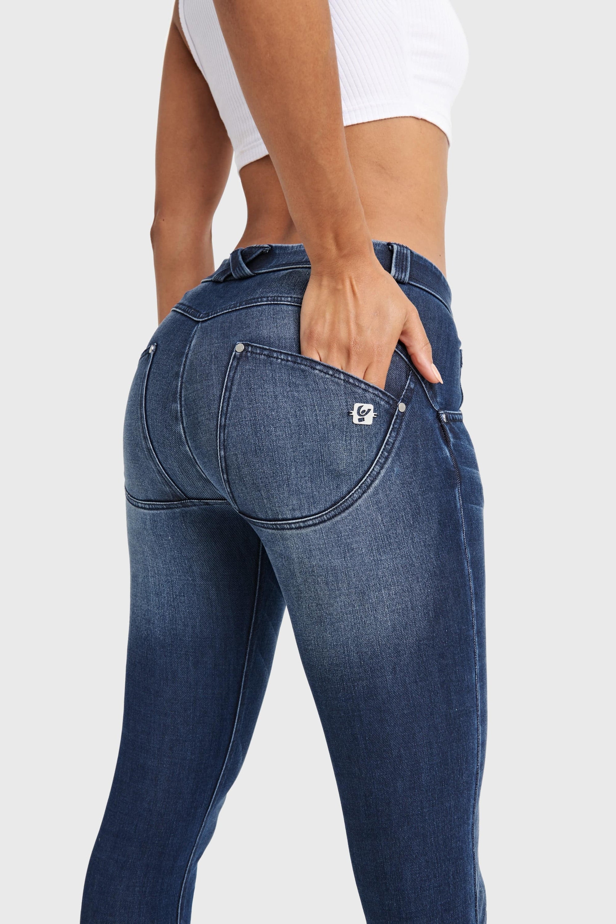 WR.UP® Snug Jeans - Mid Rise - Full Length - Dark Blue + Blue Stitching 2