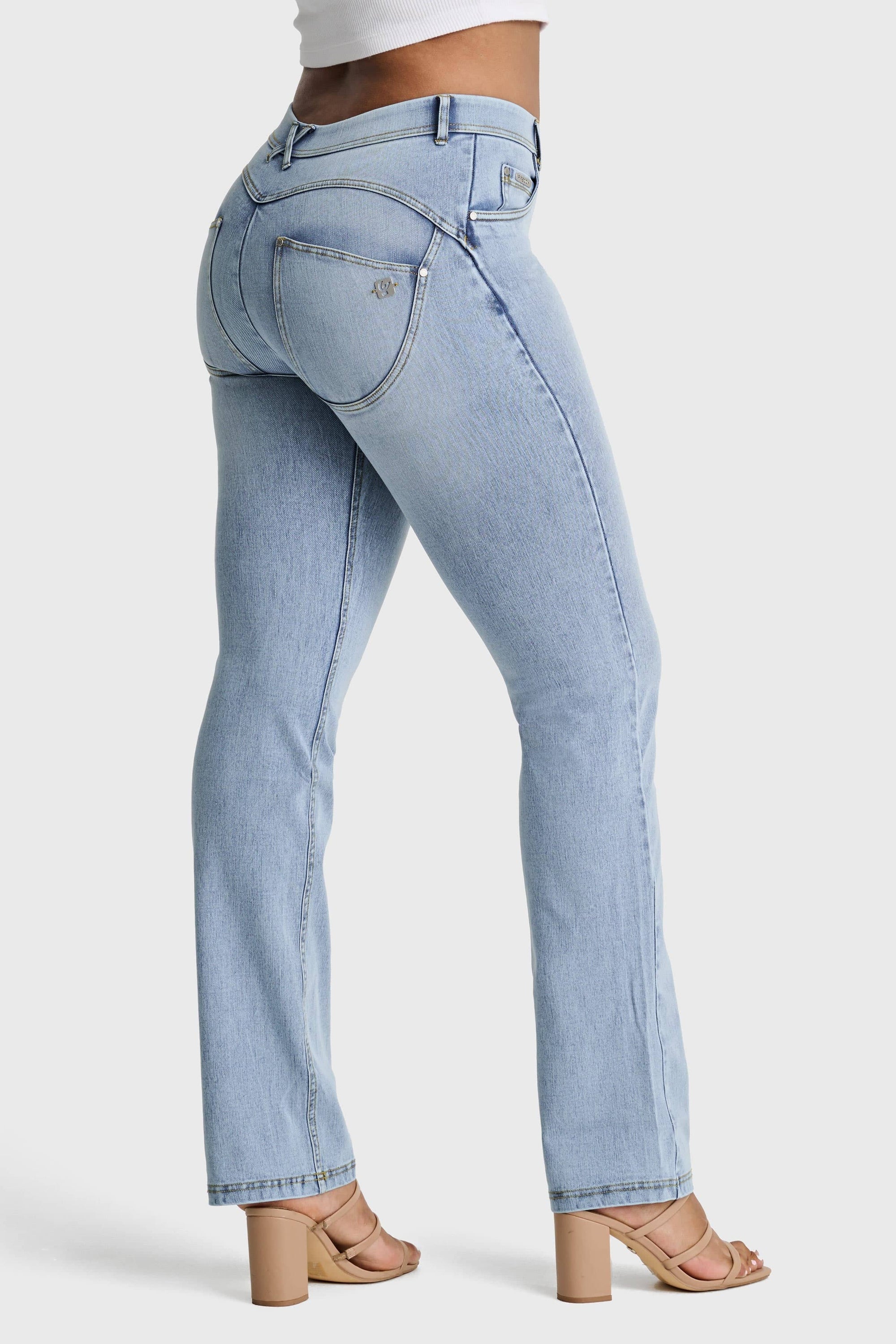 WR.UP® Snug Jeans - 2 Button High Waisted - Bootcut - Light Blue + Yellow Stitching 3