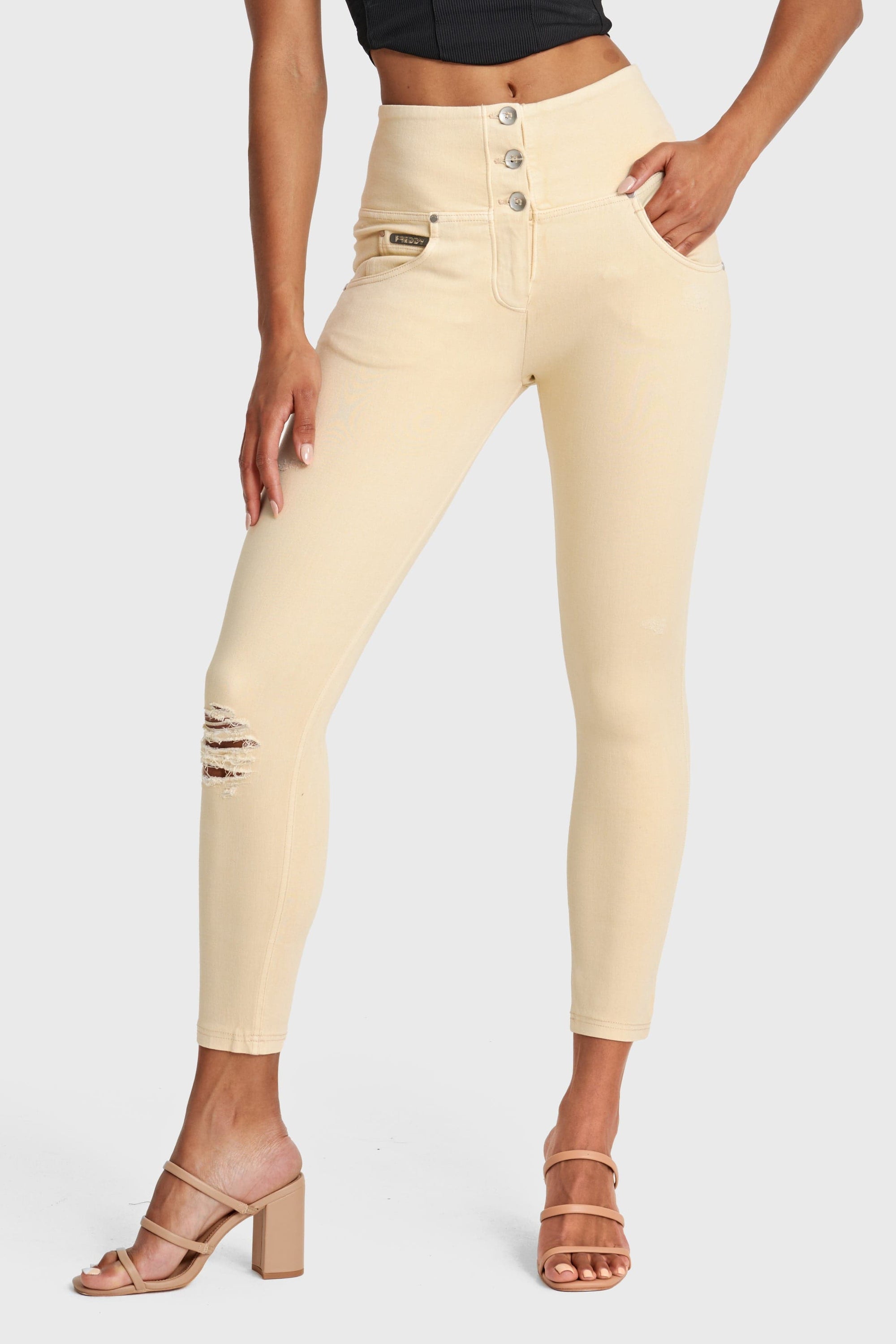 WR.UP® Snug Distressed Jeans - High Waisted - 7/8 Length - Beige 9
