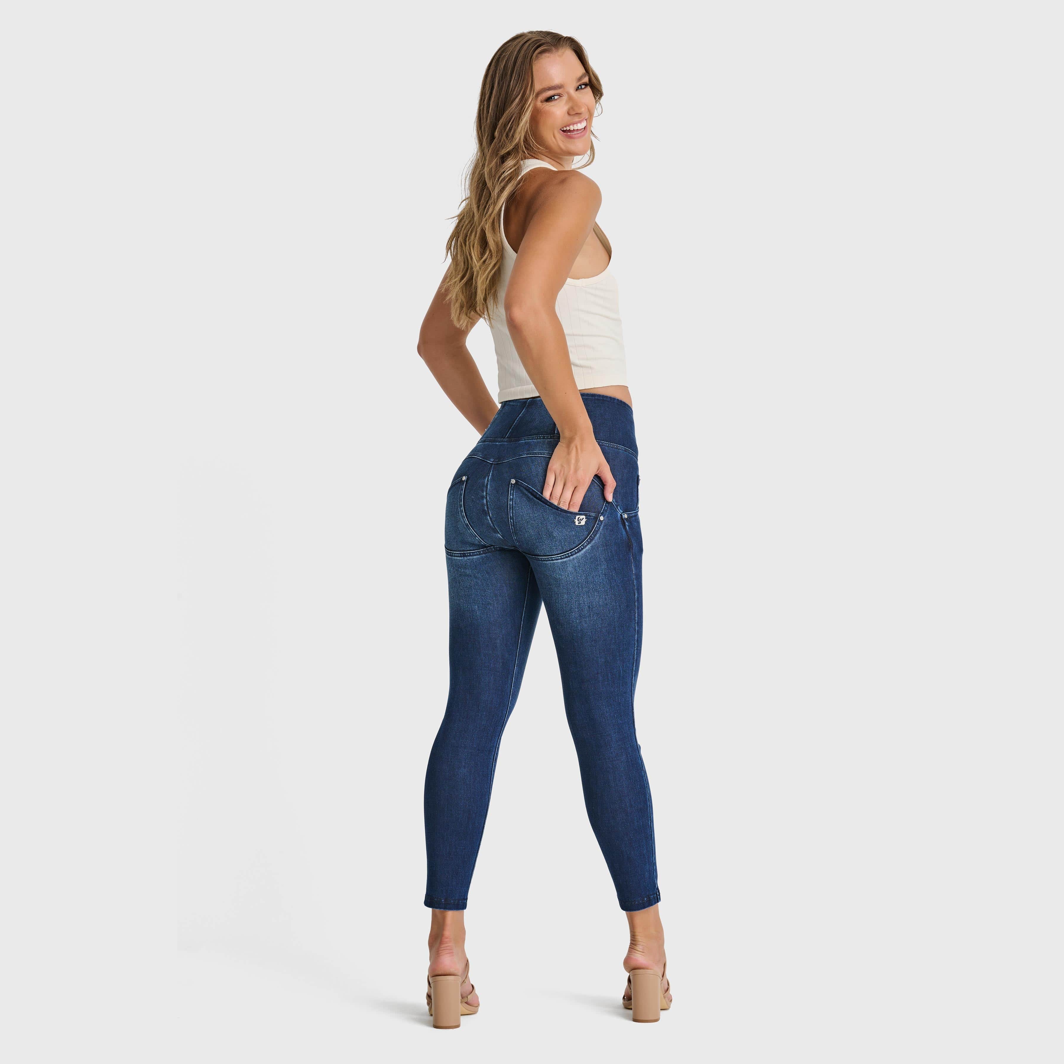 WR.UP® Snug Jeans - High Waisted - 7/8 Length - Dark Blue + Blue Stitching 2