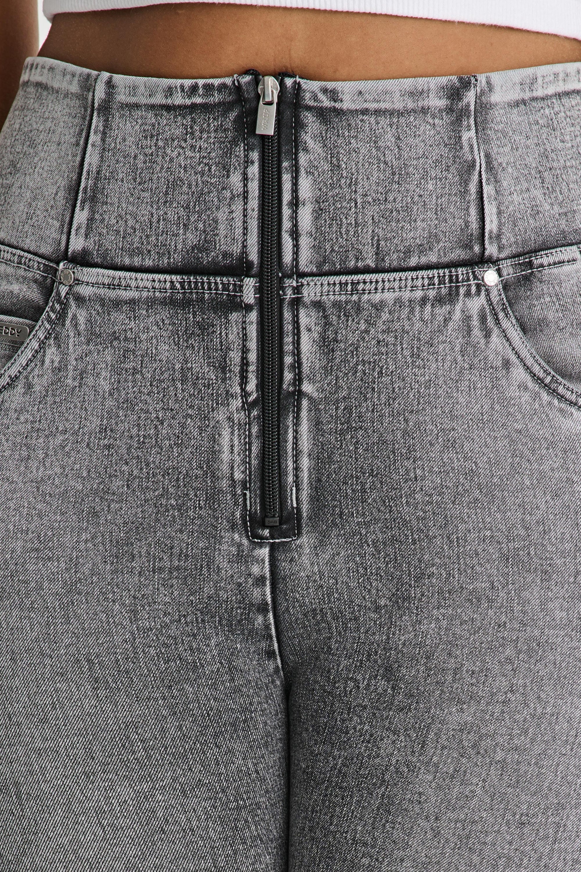 WR.UP® Snug Curvy Ripped Jeans - High Waisted - 7/8 Length - Grey Stonewash + Grey Stitching 10
