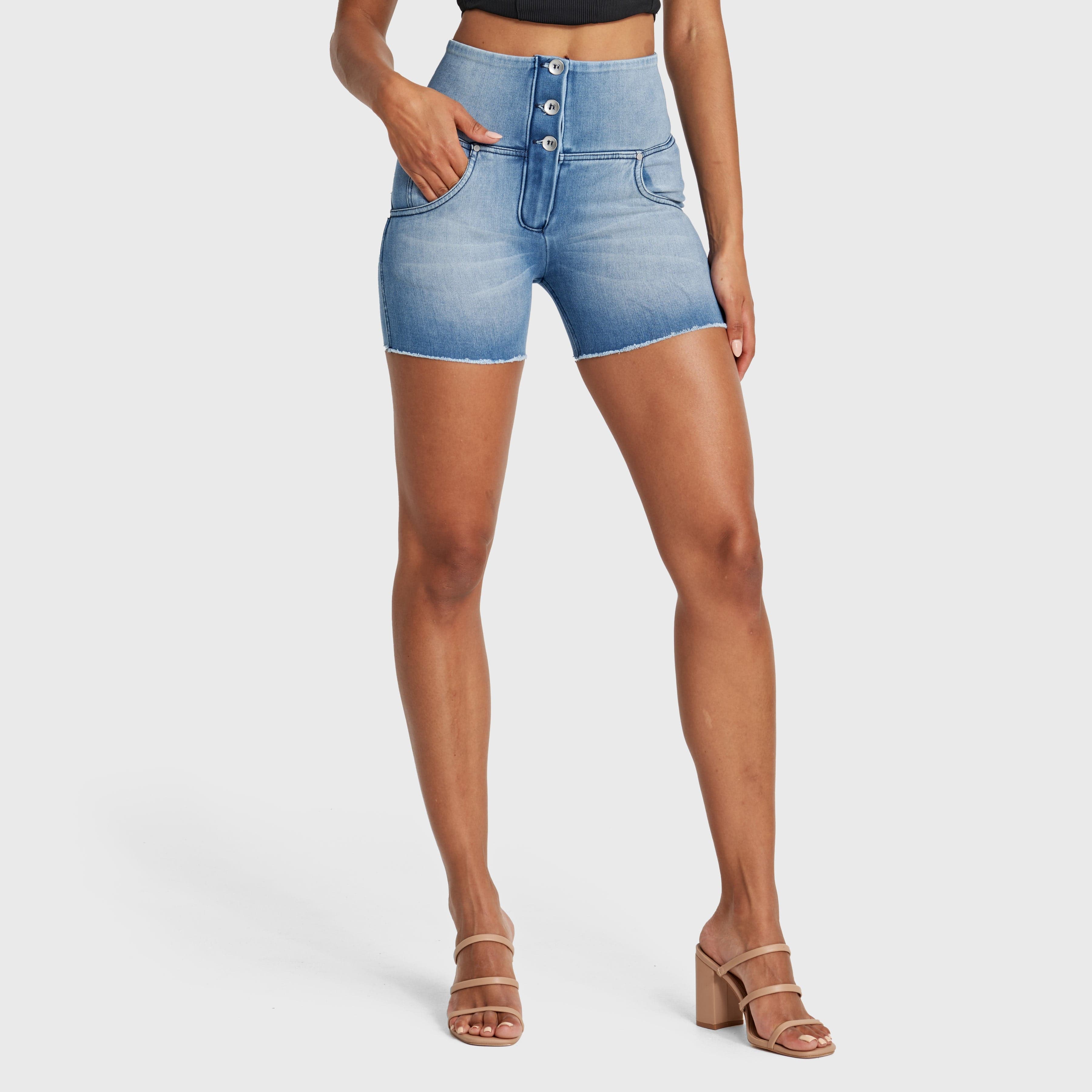 WR.UP® Snug Jeans - High Waisted - Shorts - Light Blue + Blue Stitching 2