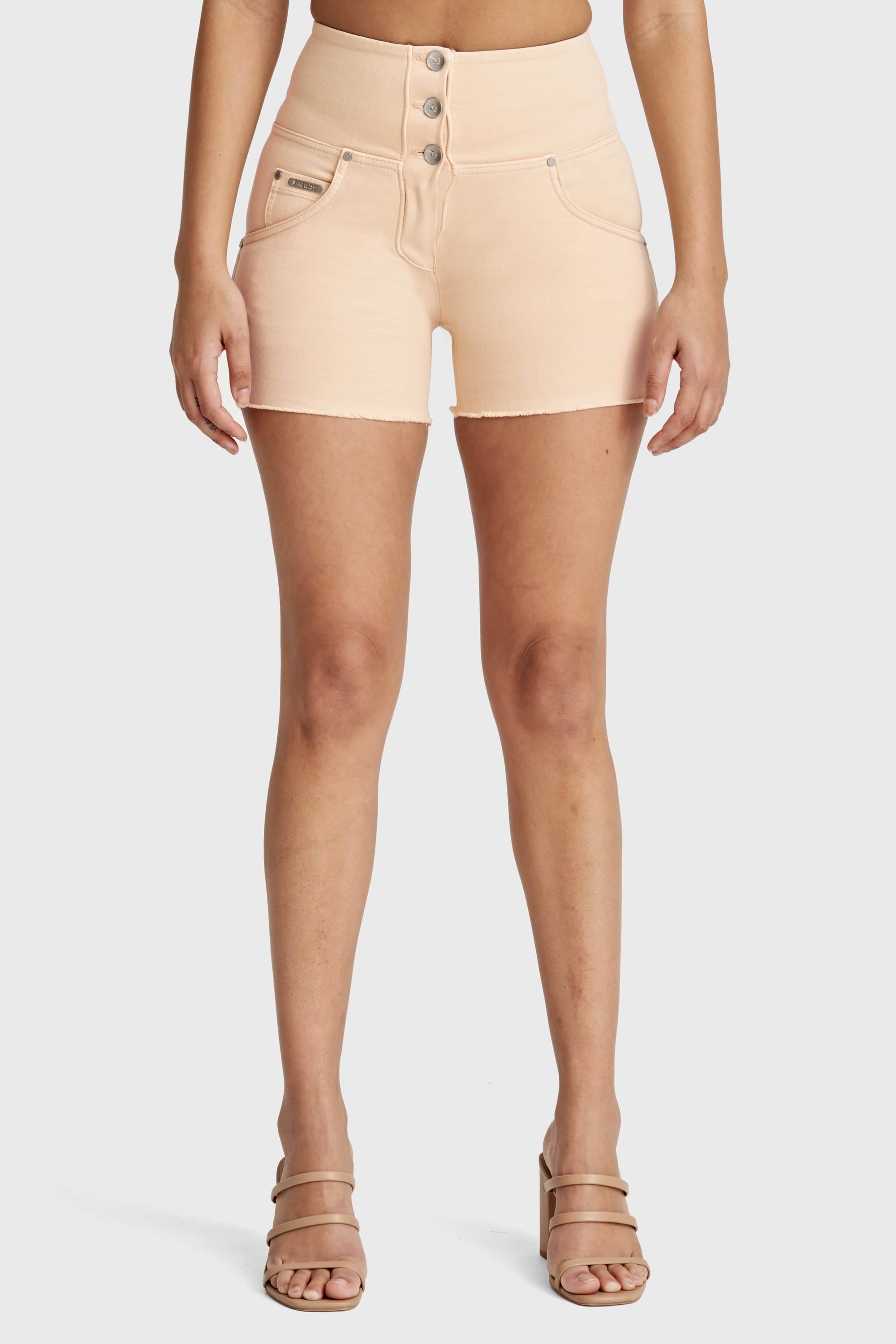 WR.UP® Snug Jeans - High Waisted - Shorts - Beige 1