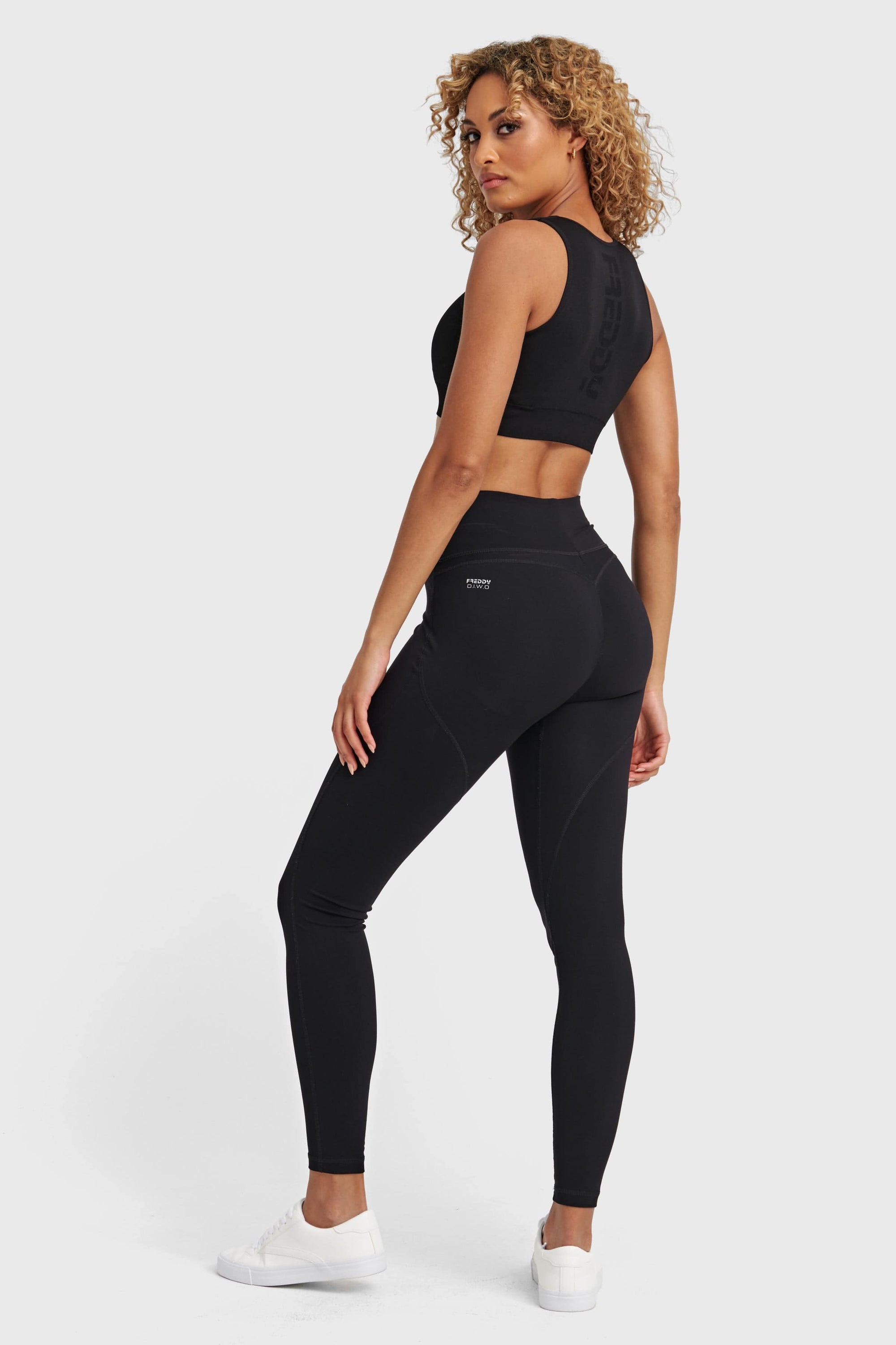 WR.UP® Diwo Pro Sport - High Waisted - 7/8 Length - Black 10