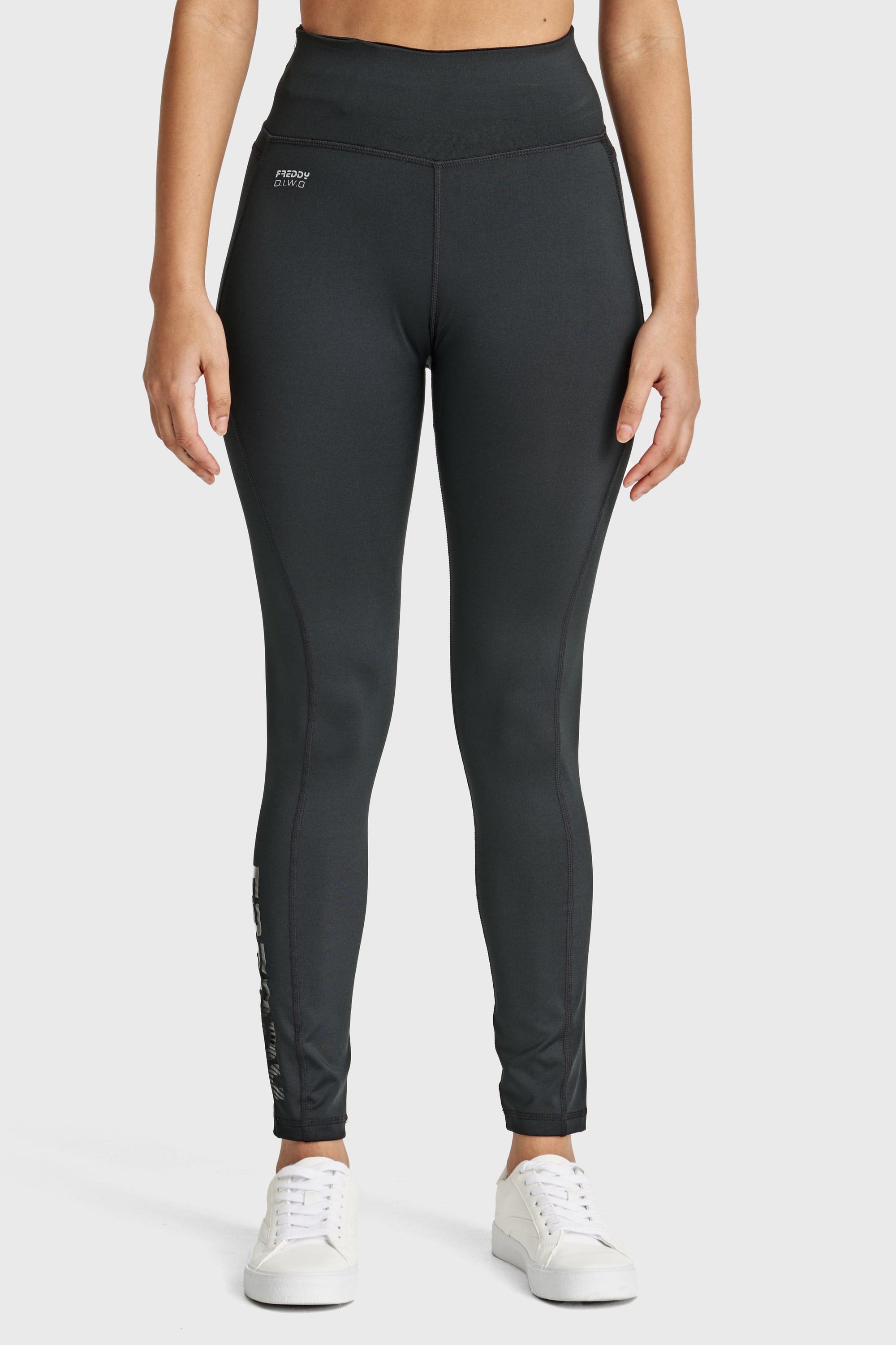 WR.UP® Diwo Sport - High Waisted - 7/8 Length - Black 9