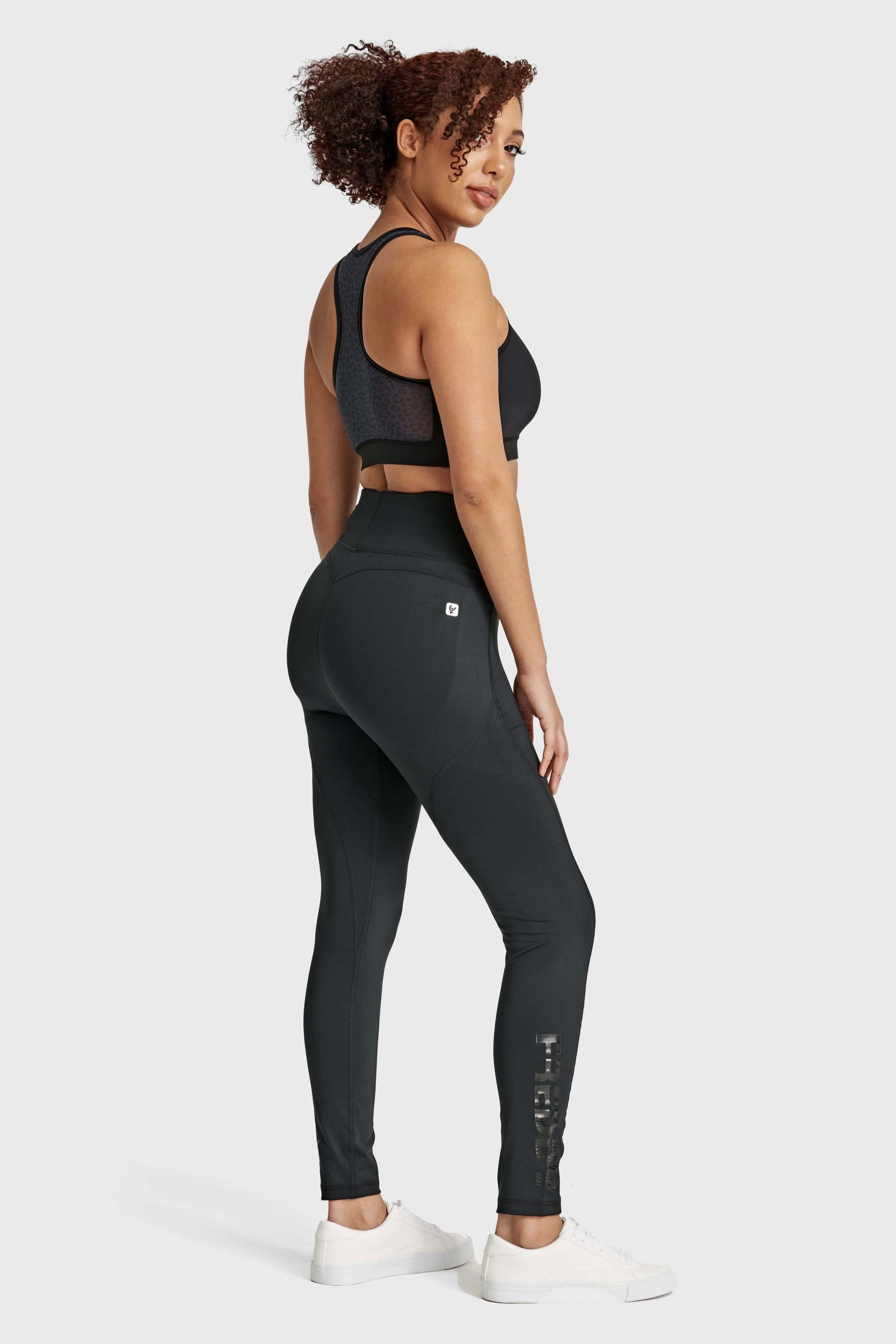 WR.UP® Diwo Sport - High Waisted - 7/8 Length - Black 6