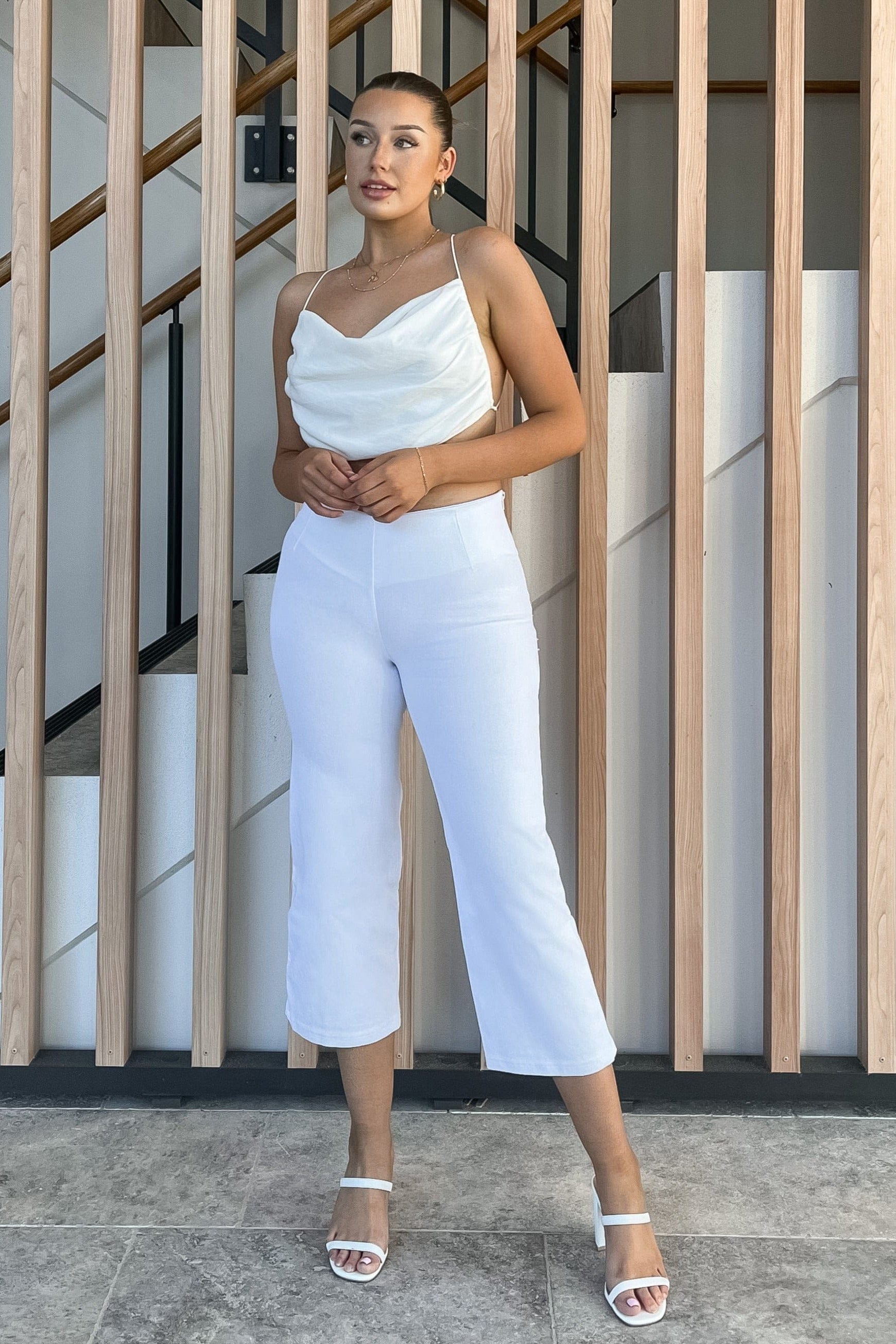 WR.UP® Snug Jeans - High Waisted - Cropped - White 1